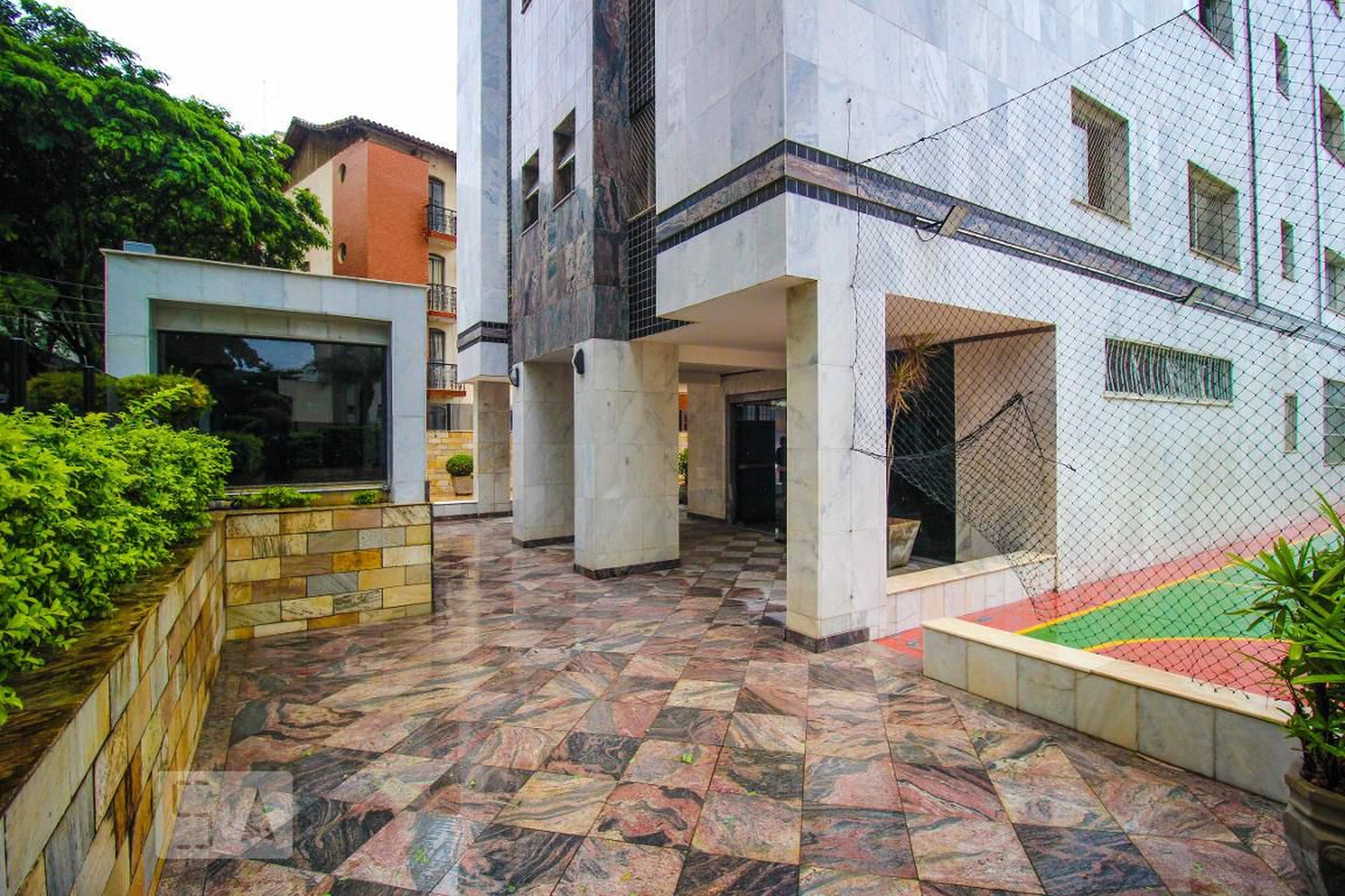 Área Externa - Edifício Letícia