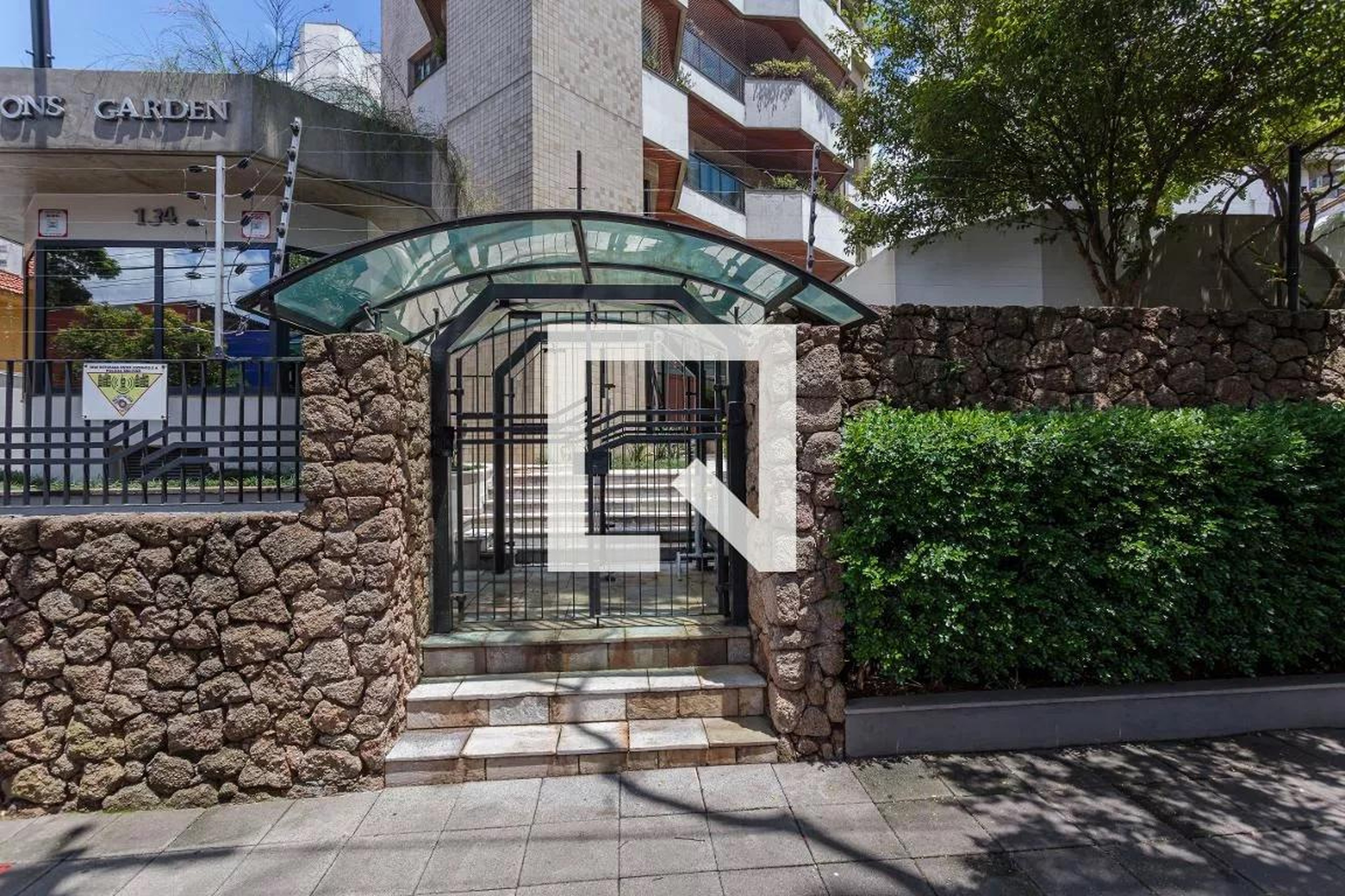 Fachada Condomínio Paragon Garden