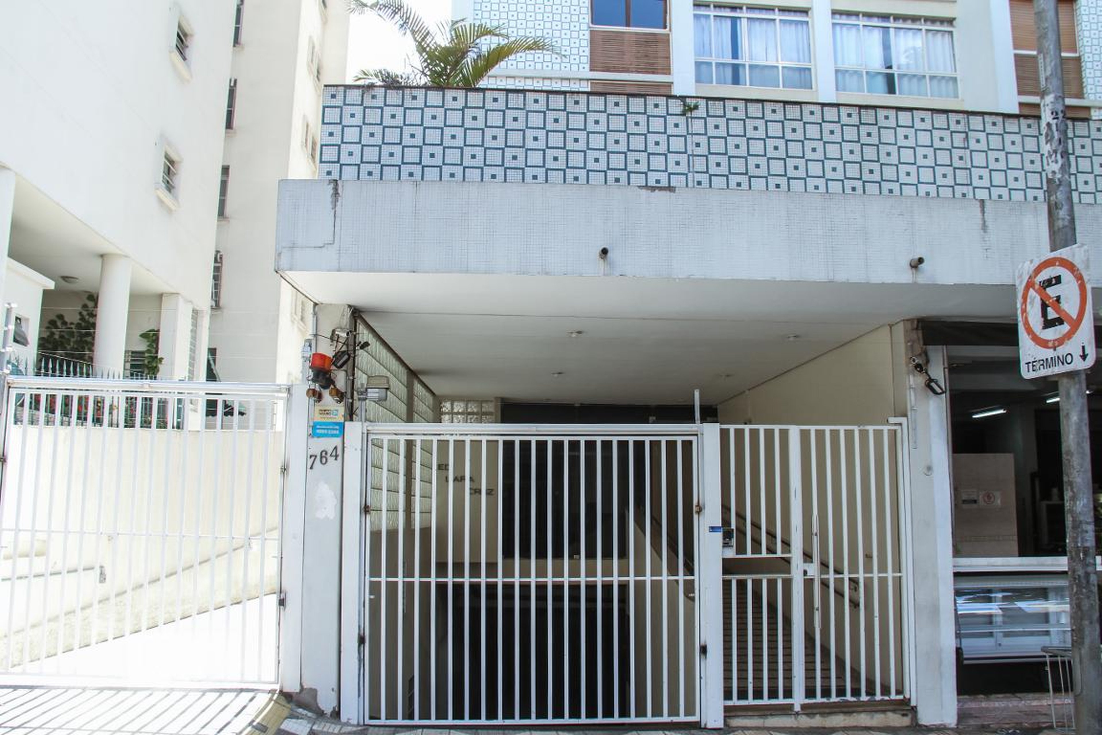 Entrada - Edifício Lara Cruz
