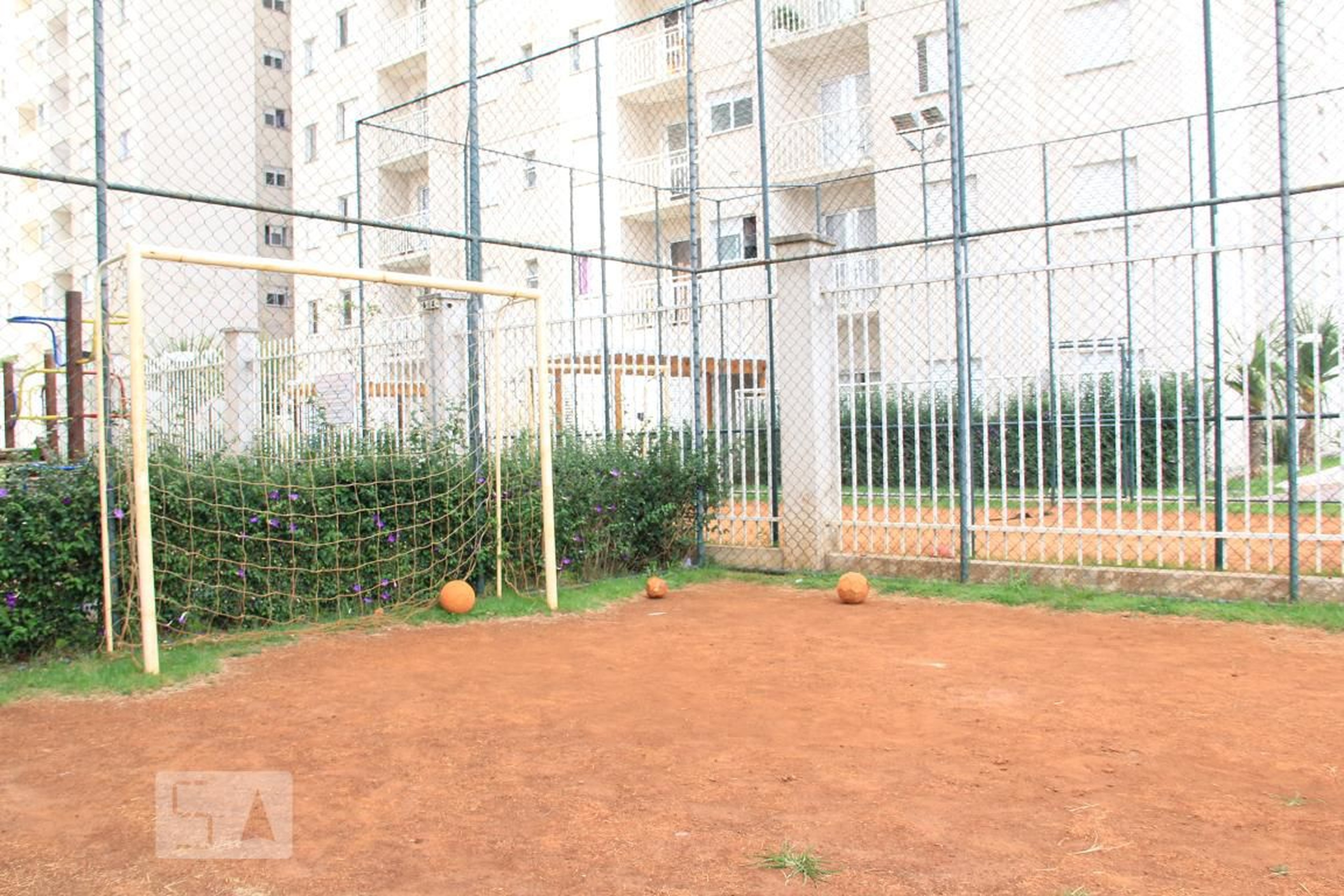 Campo de futebol - Living Itirapina