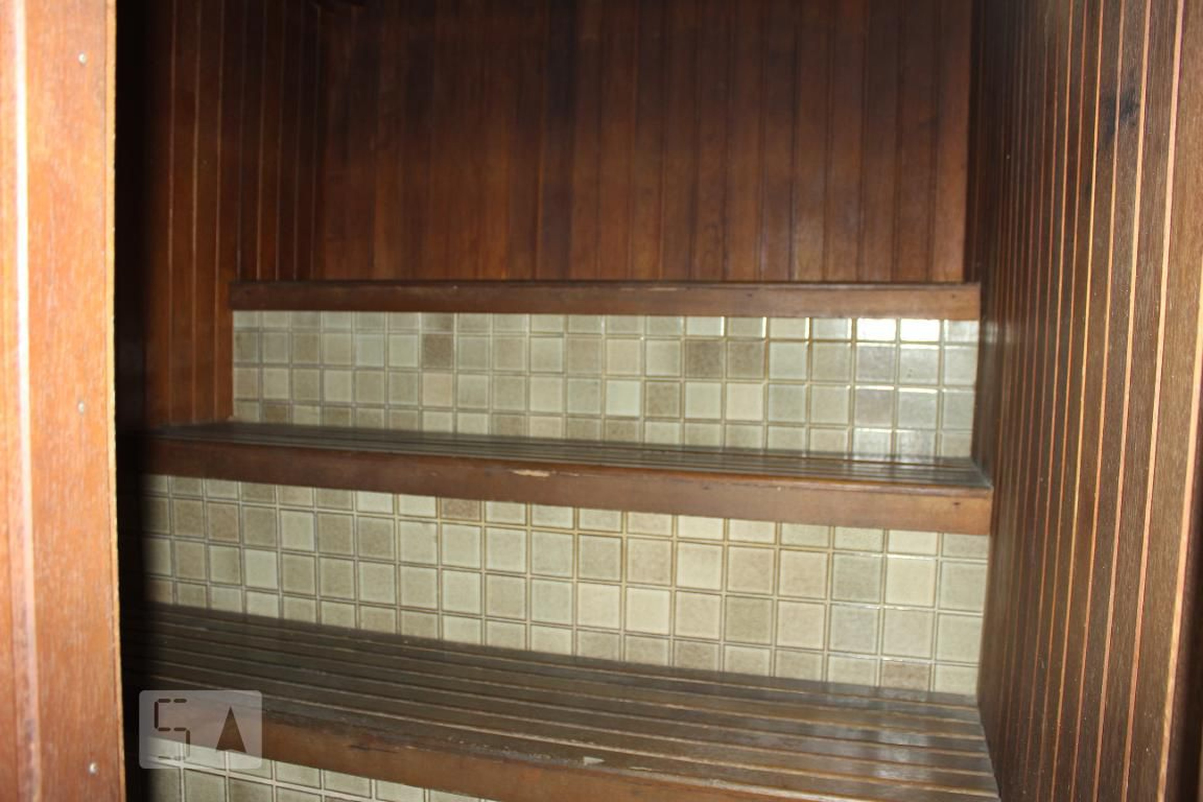 Sauna - Golden Green