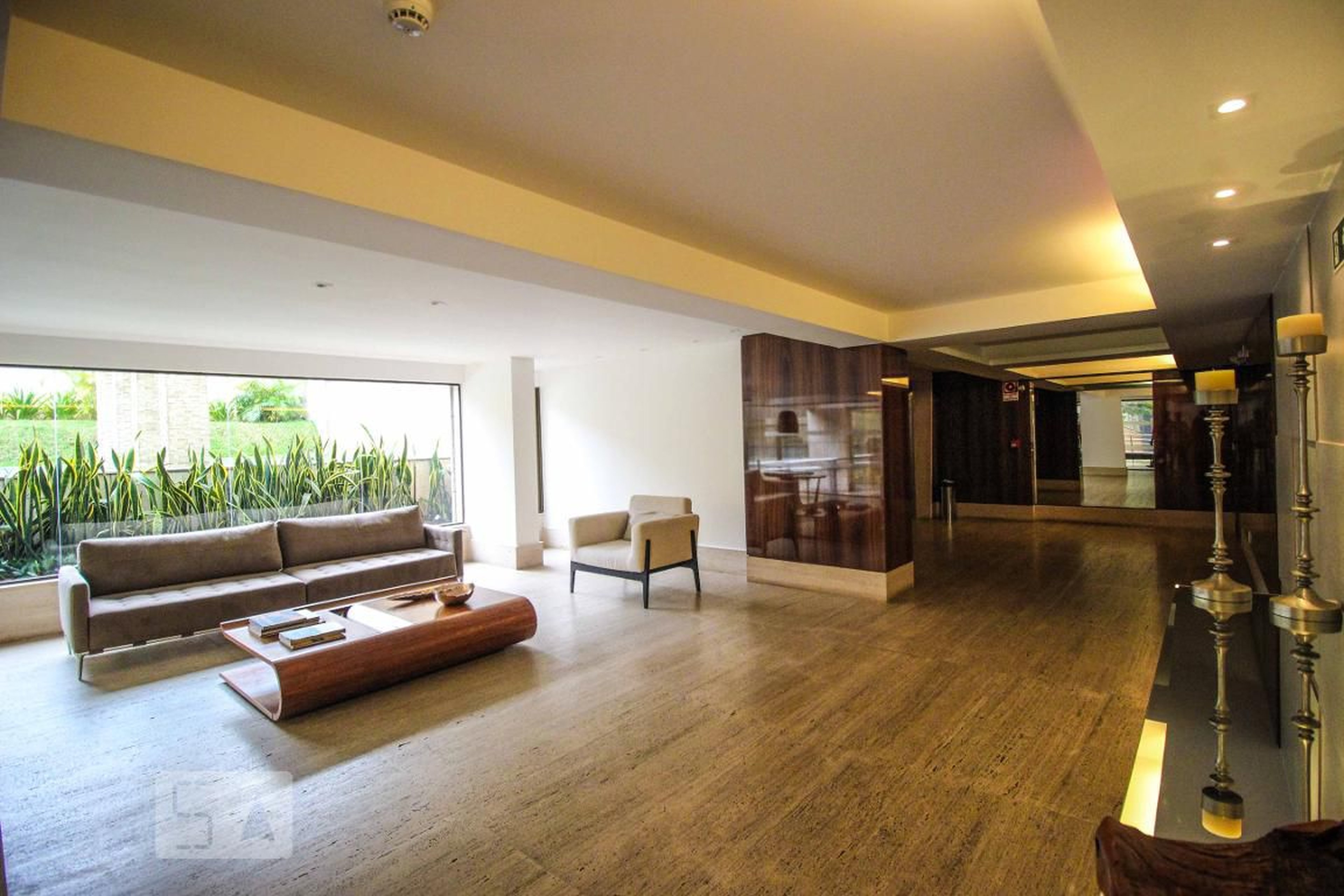 Hall de Entrada - Ed Mediterraneo