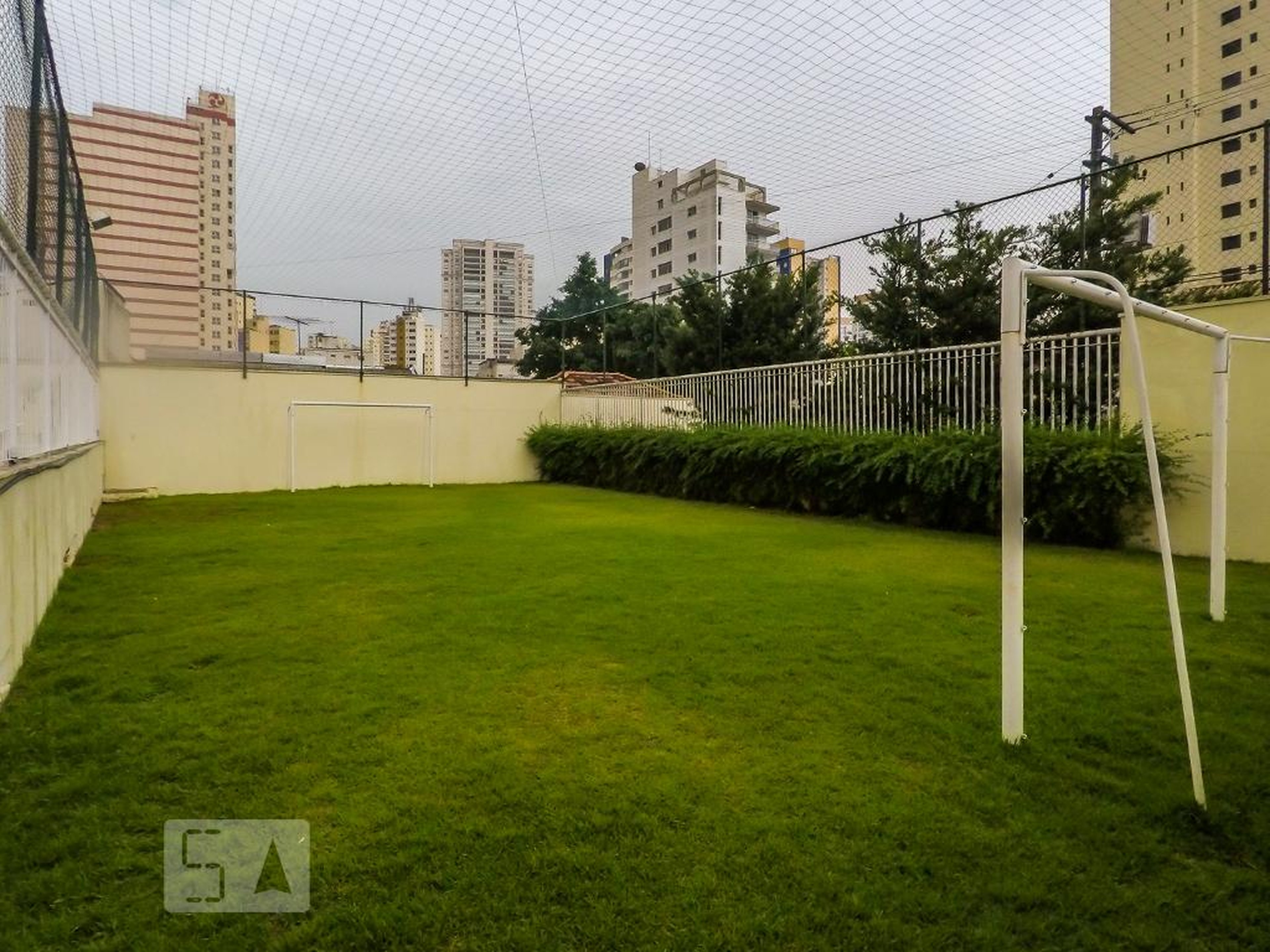 Campo de Futebol - Maison Du Pape
