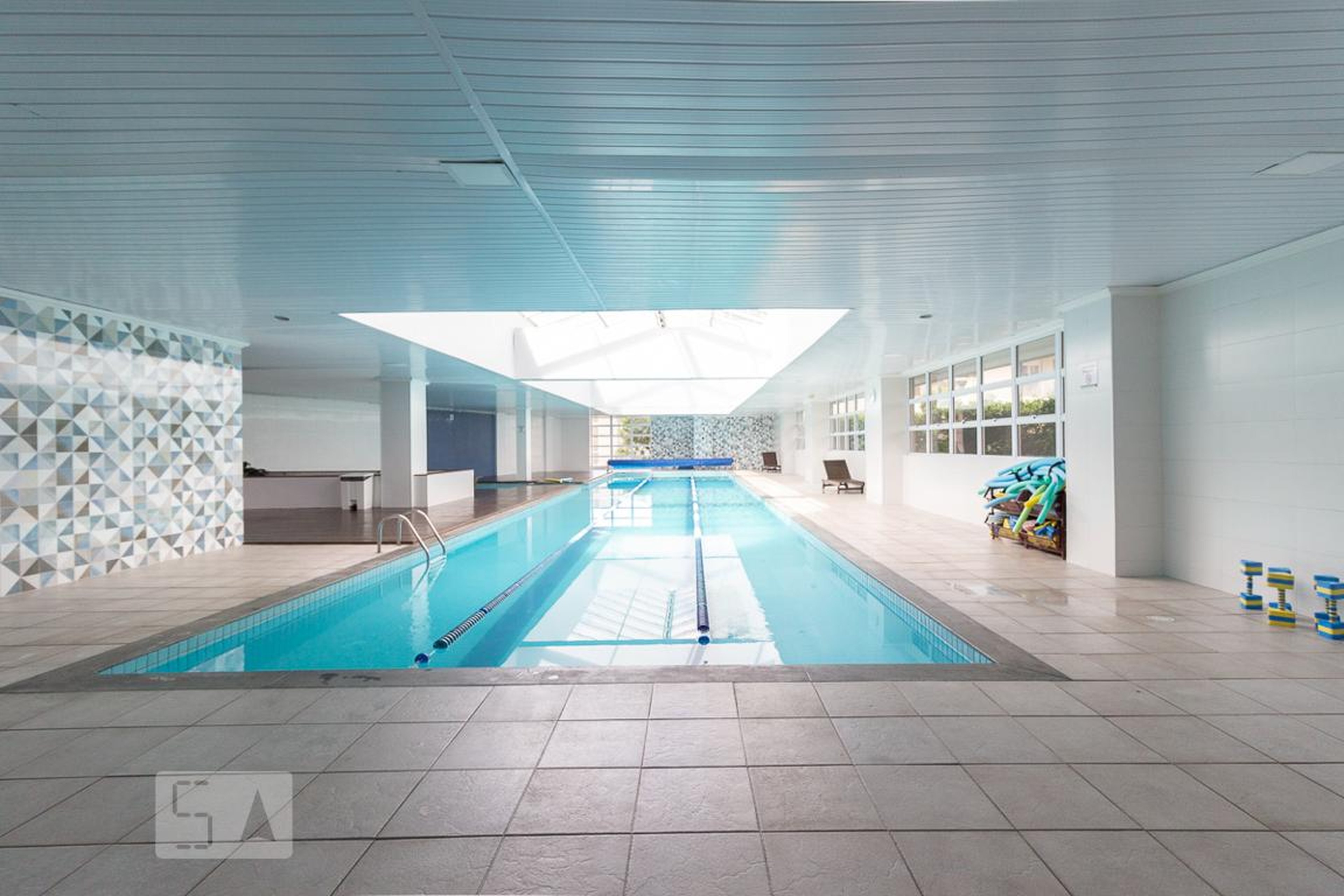 Piscina Aquecida - New Age