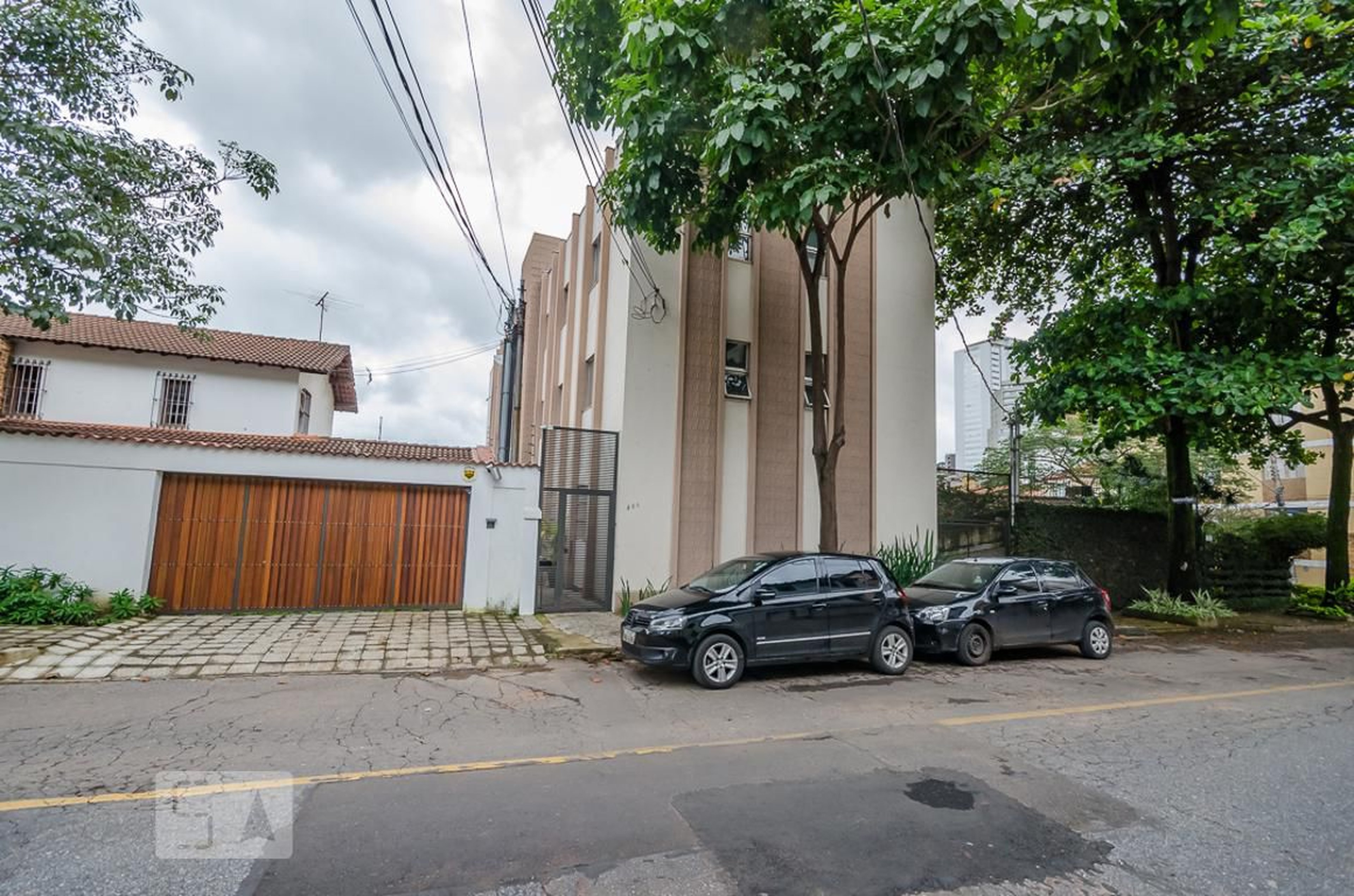 Fachada Condomínio em Rua Doutor Sette Câmara, 460