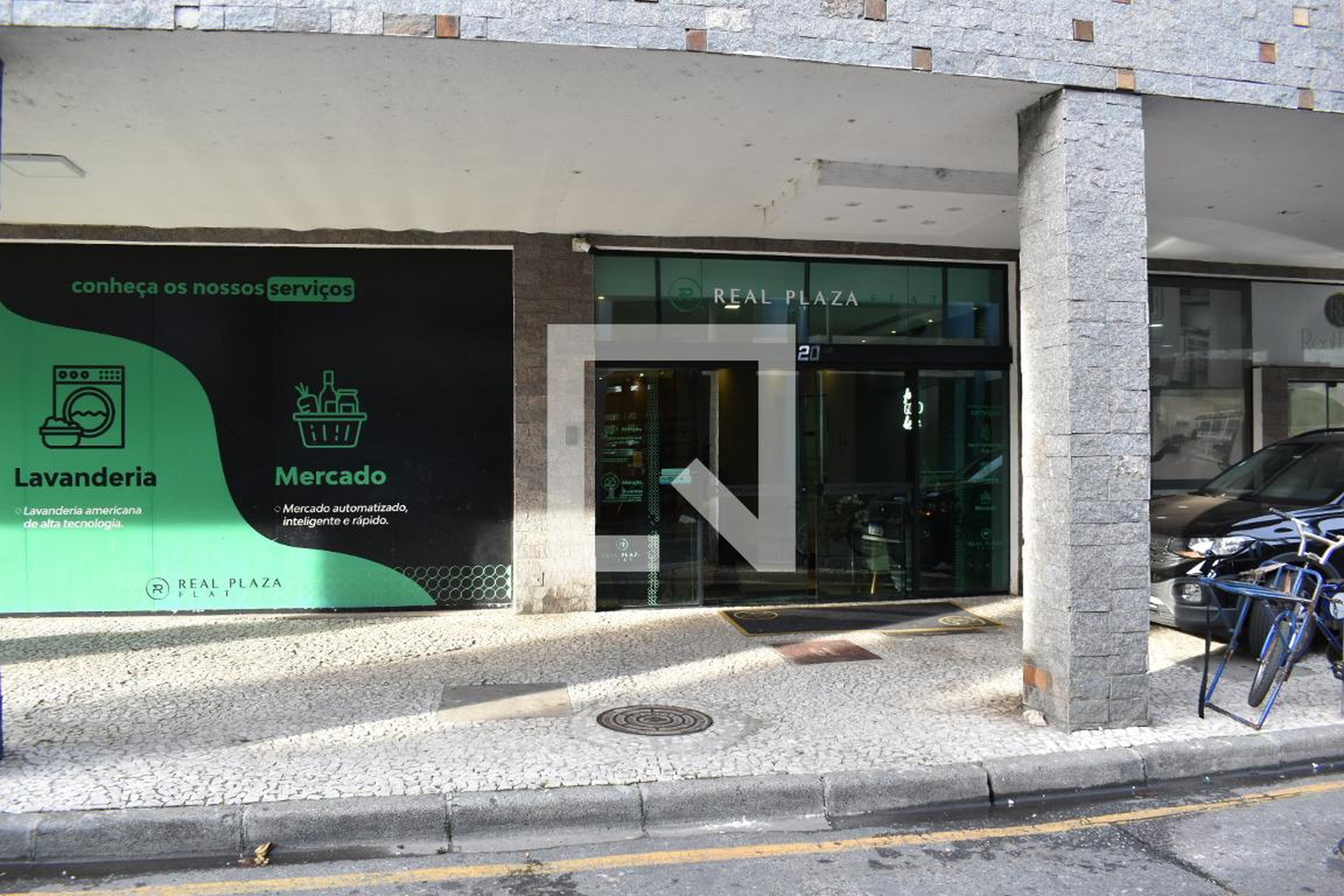 Fachada do Prédio Condomínio Real Plaza Flat