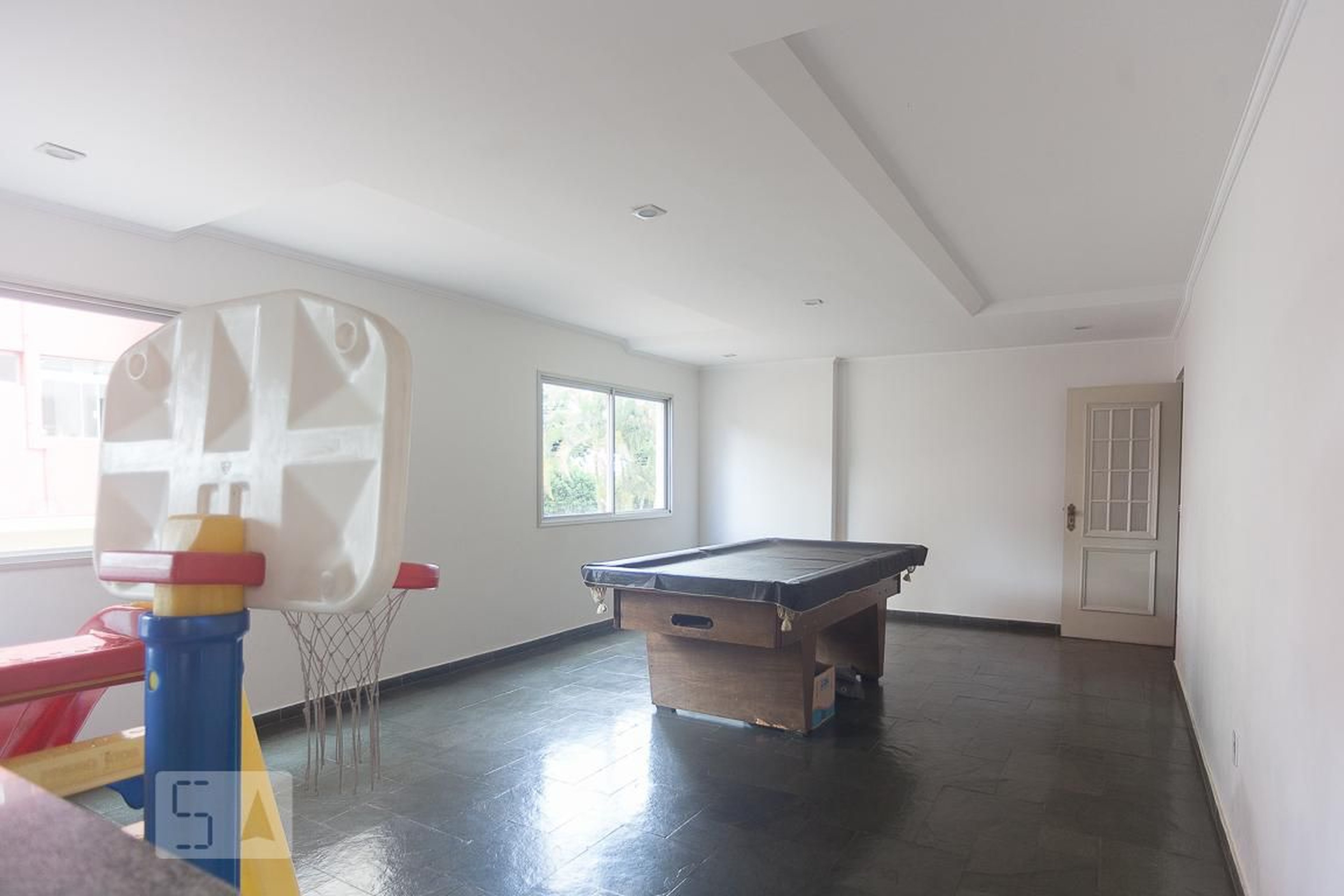 Sala de Jogos - Metrópolis