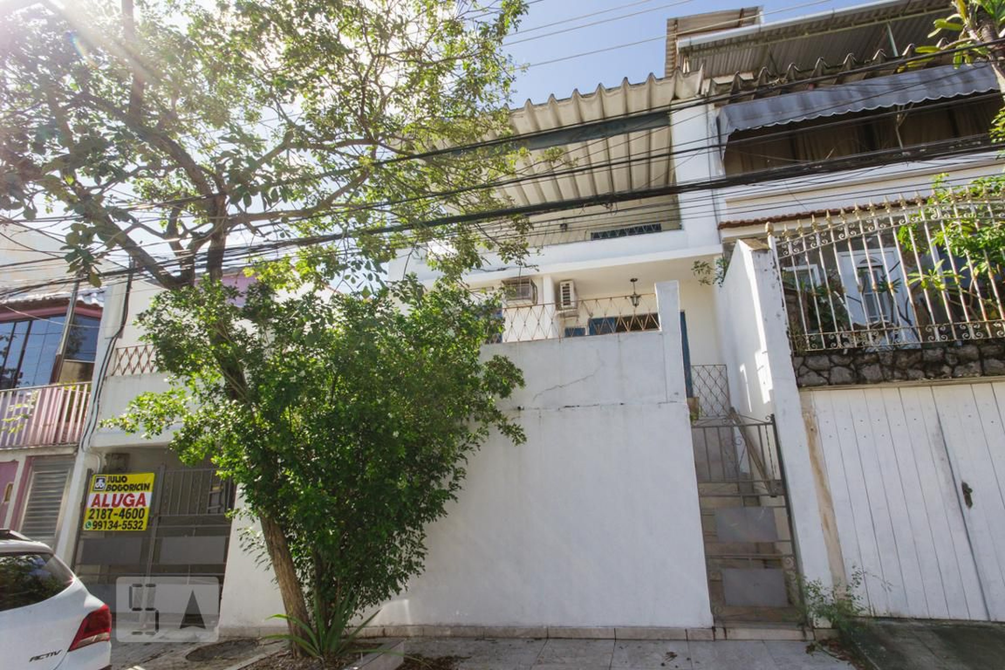 Fachada Condomínio em Rua Mariluz, 321