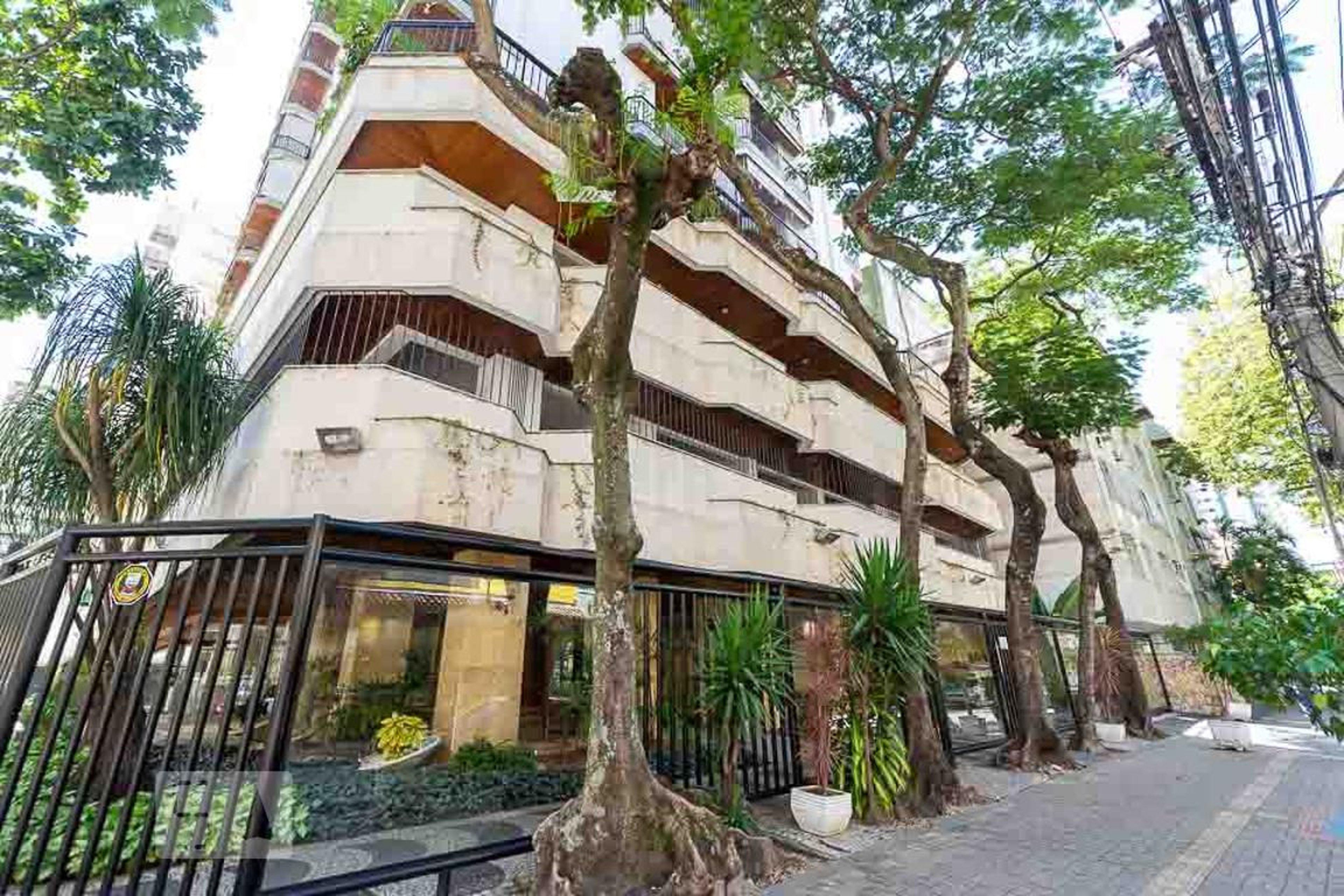 Fachada do Condomínio Edifício Fairmont