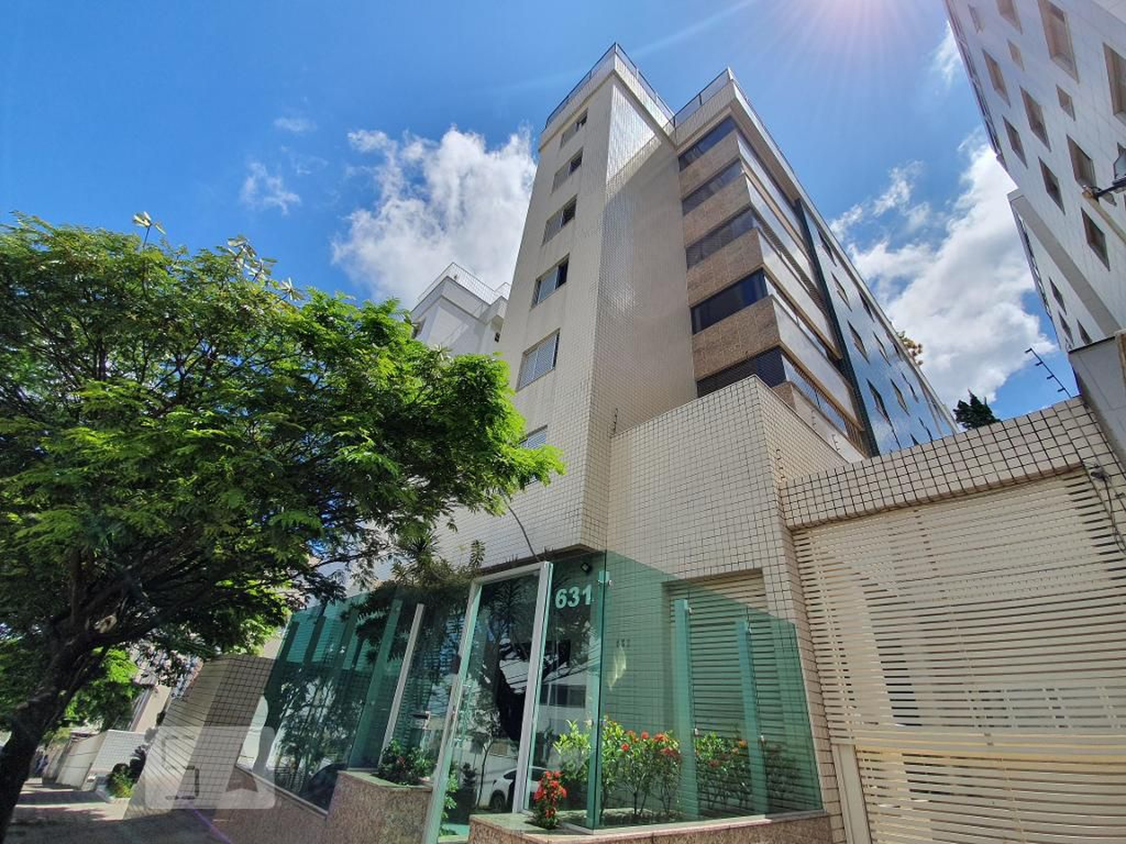 Fachada Edifício Residencial Everest