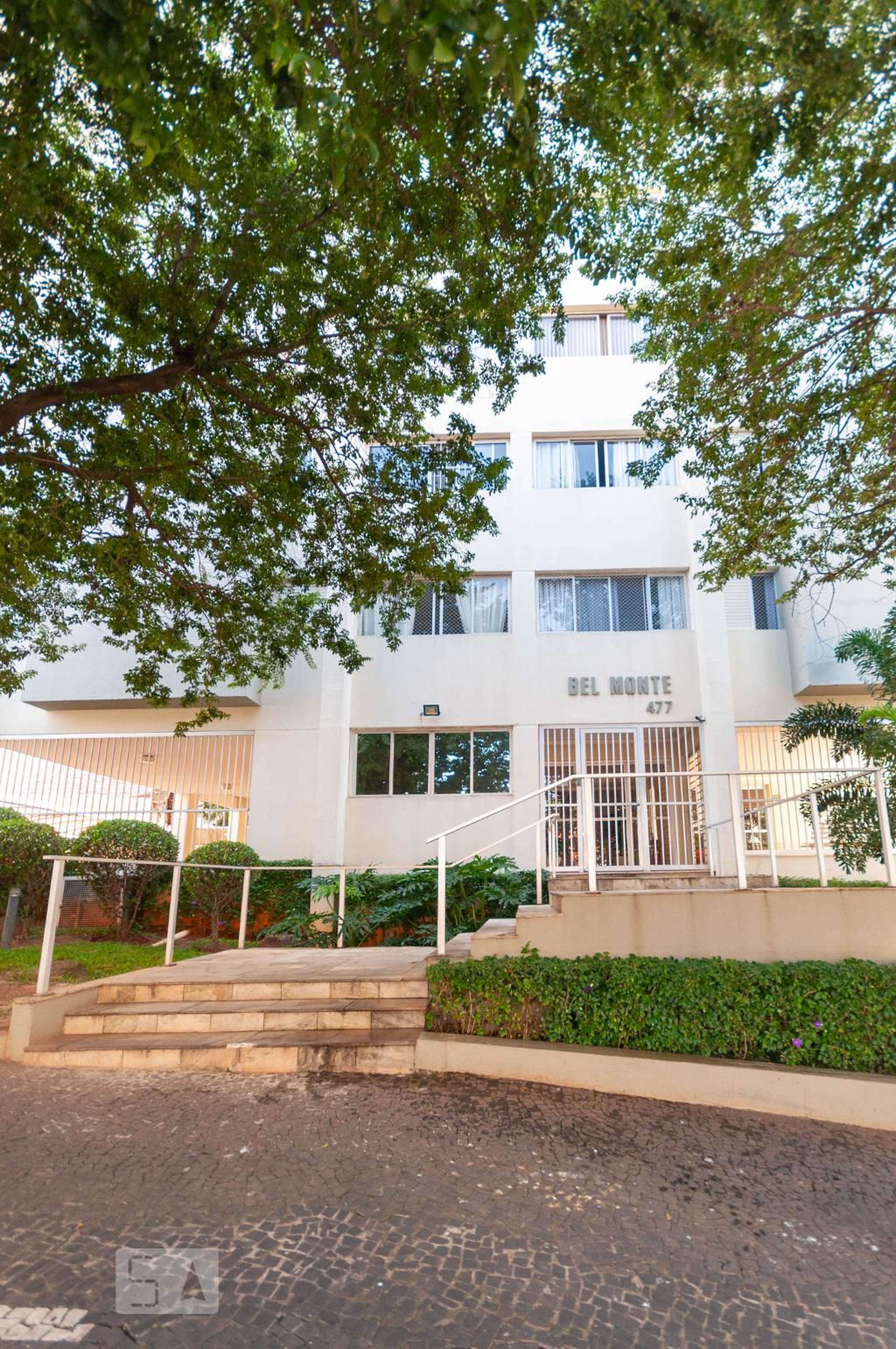 Fachada do Prédio Condomínio em Rua Joaquim de Paula Souza, 477