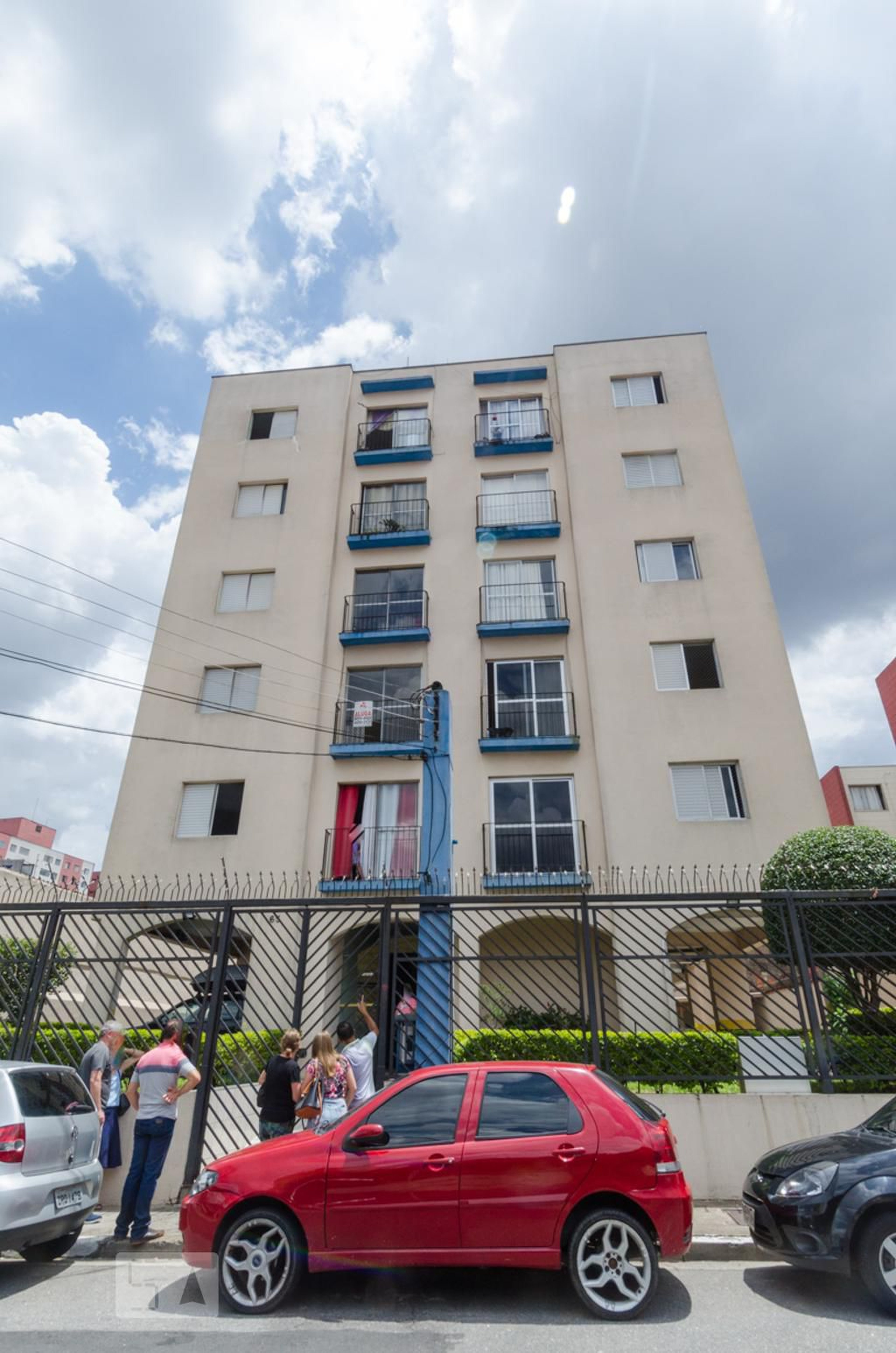 Fachada Condomínio em Rua Santo Amaro, 63