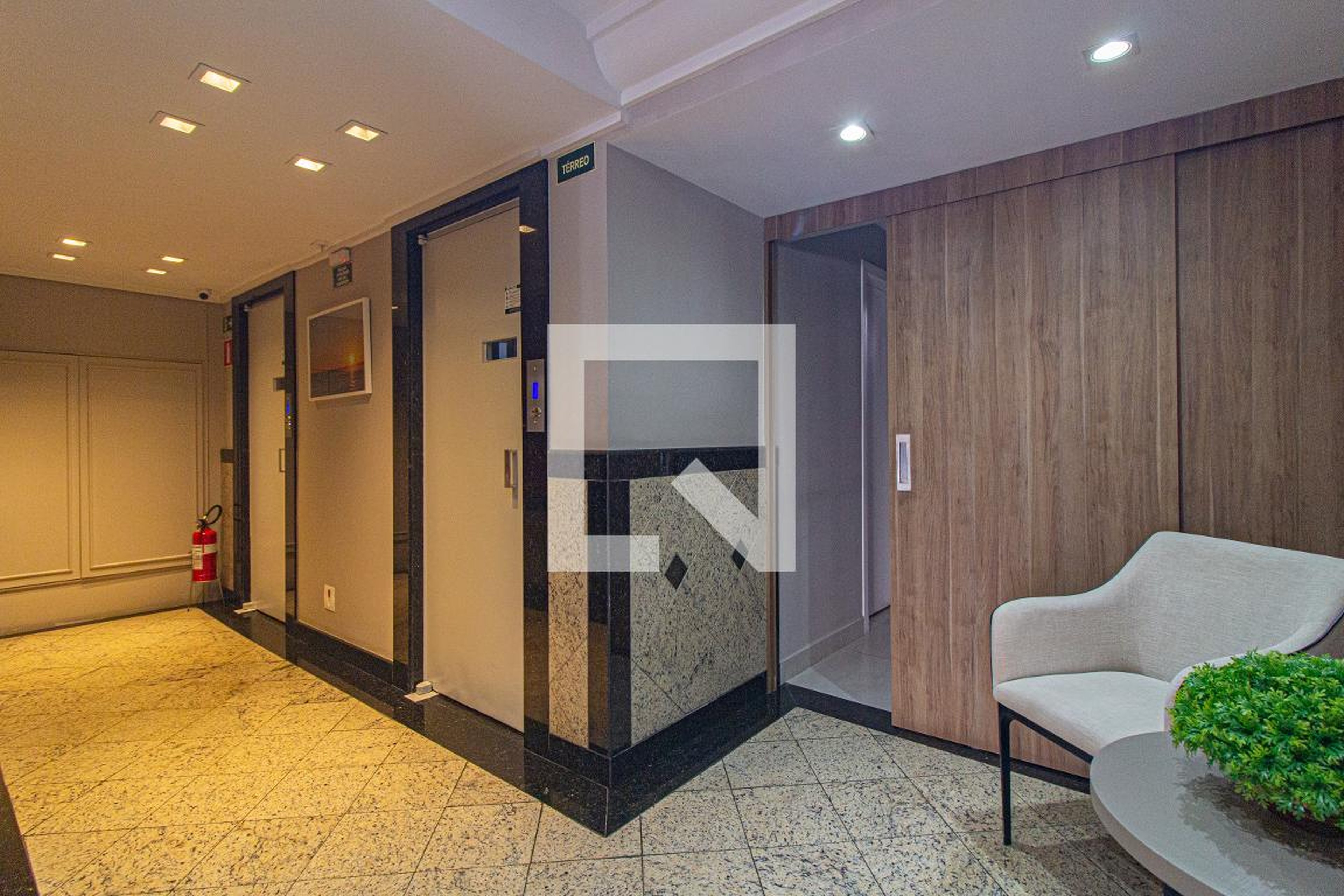 Hall - Edifício Dona Carolina