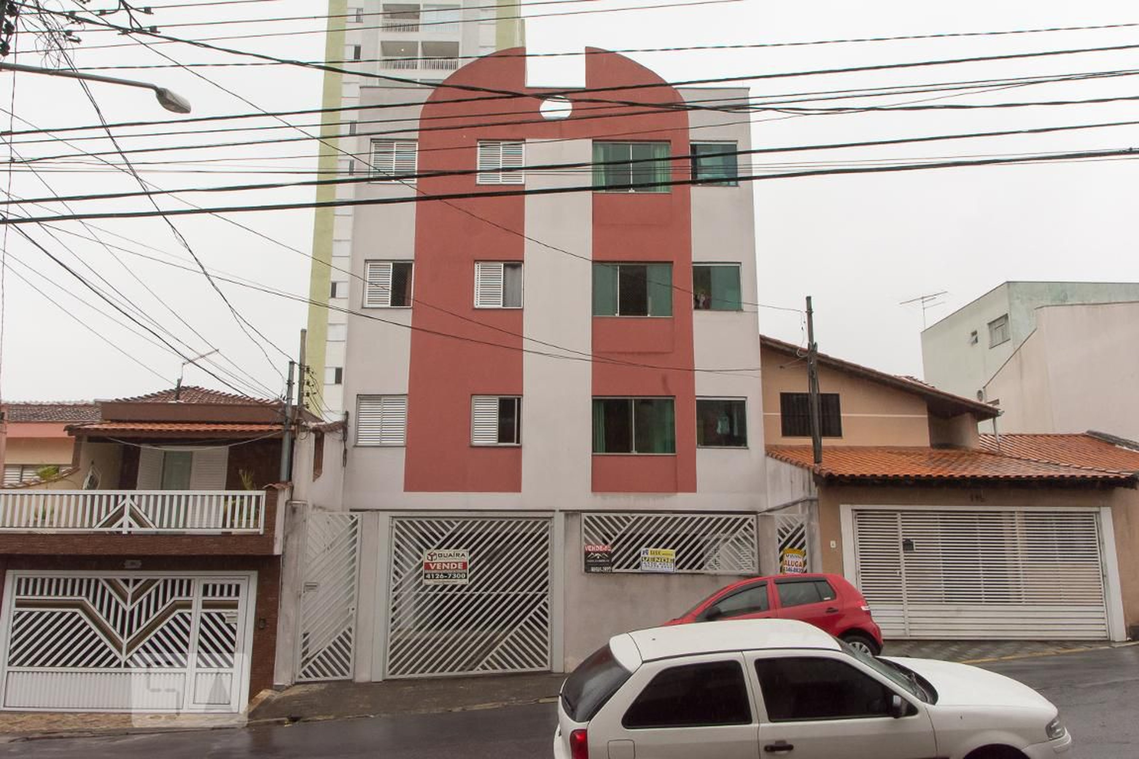 Fachada do Prédio Condomínio em Alameda das Oliveiras, 103