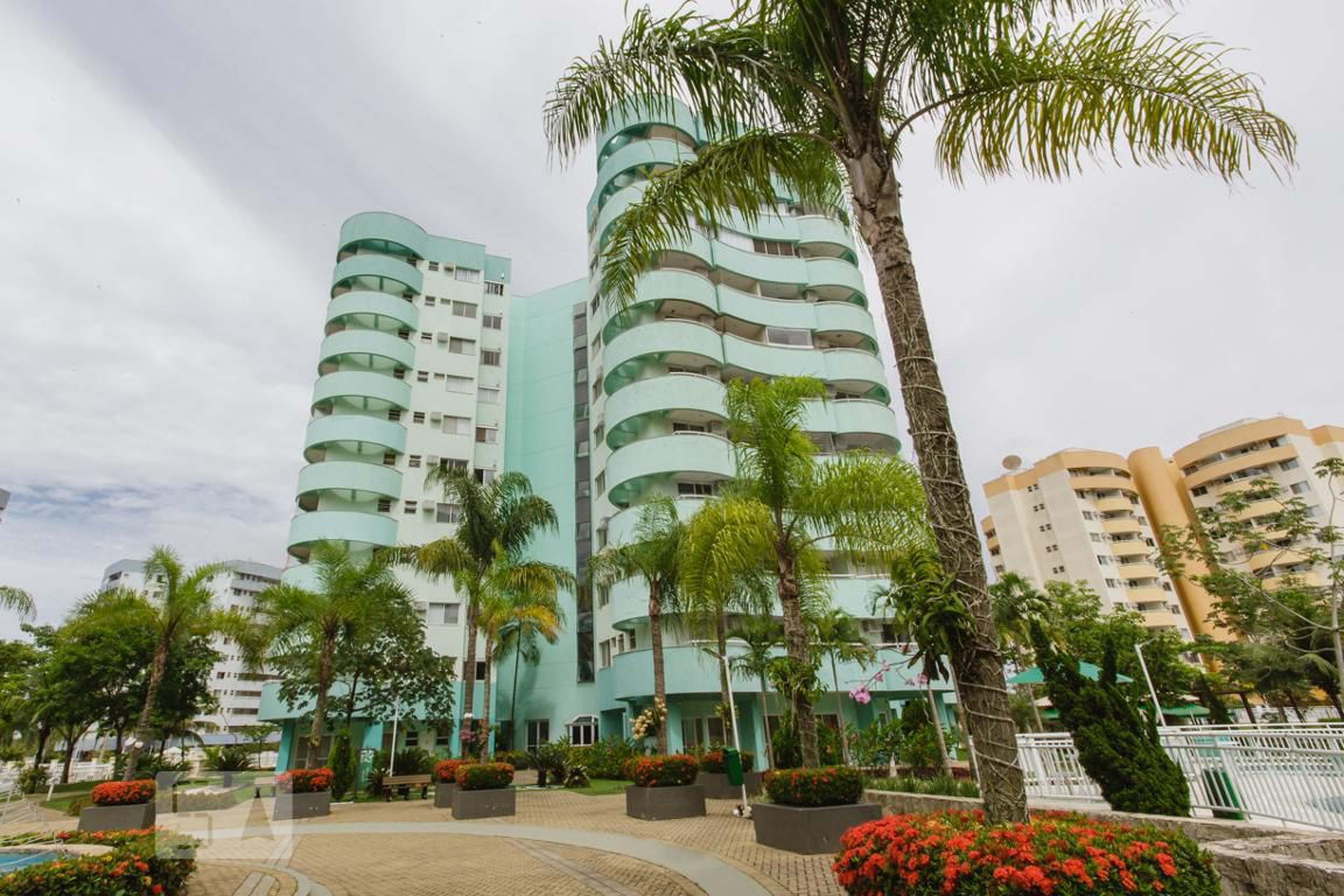 Fachada Condomínio em Avenida Cláudio Besserman Vianna, 8