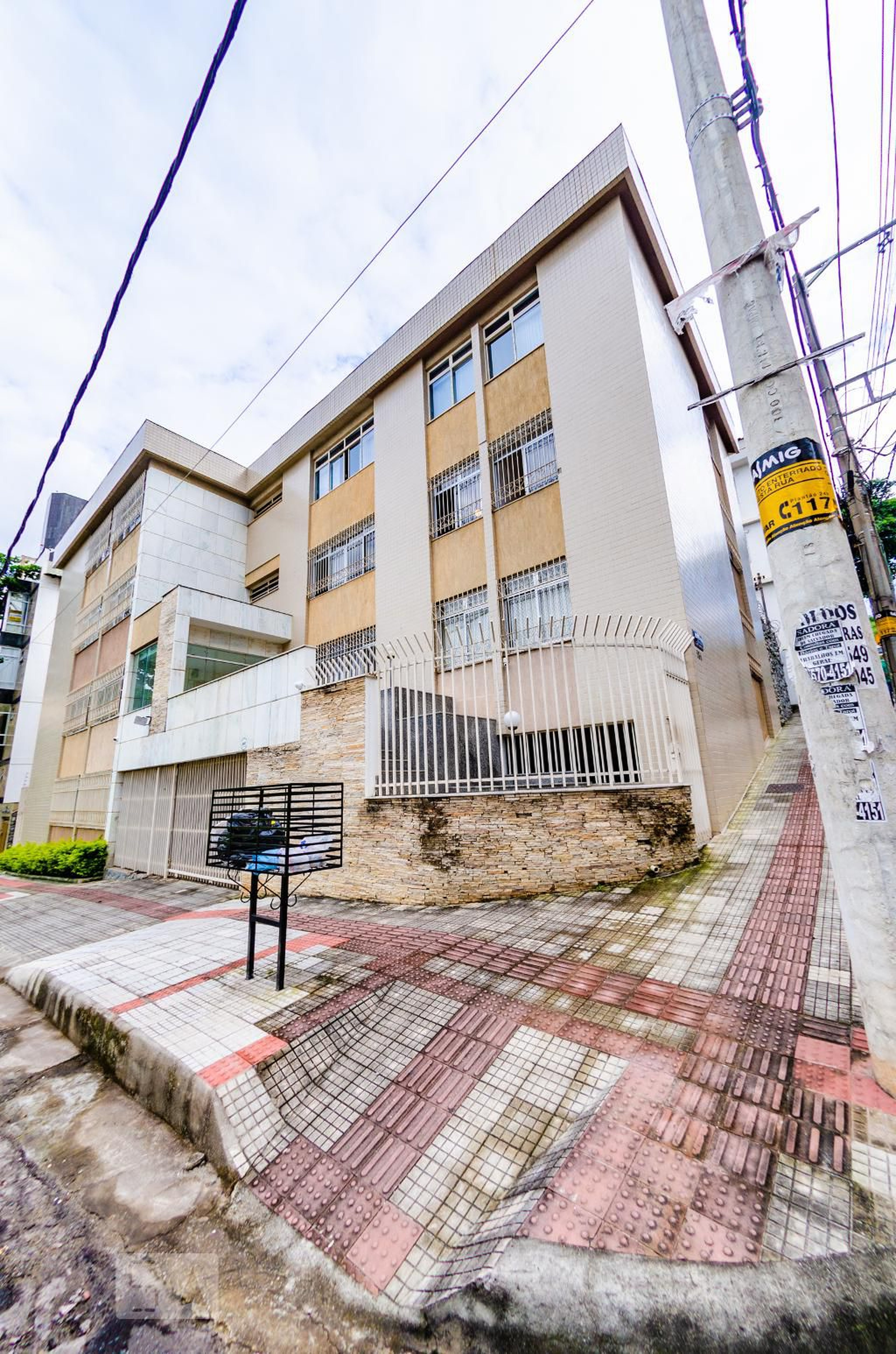 Fachada Condomínio em Rua Eduardo Prado, 181