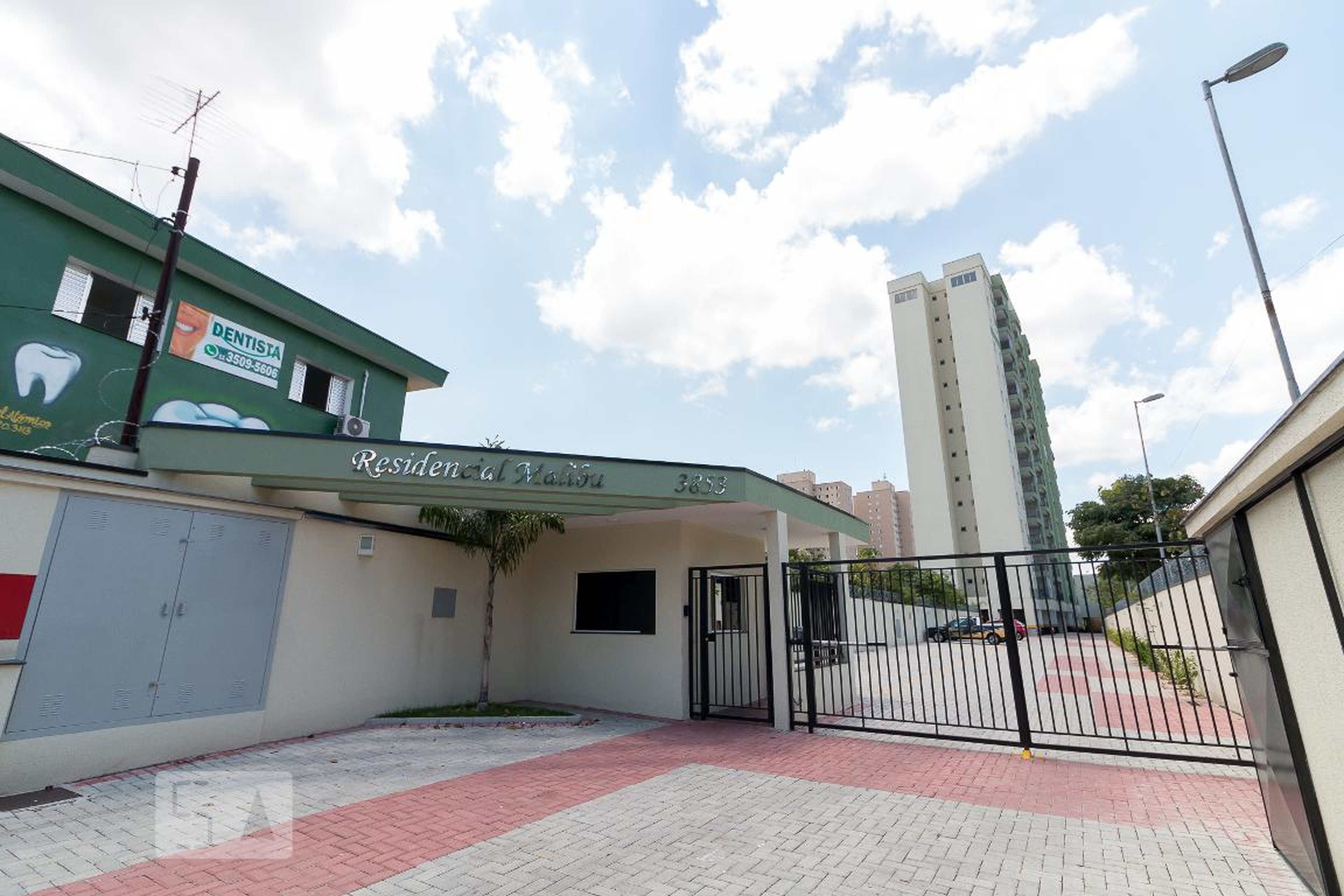 Entrada do prédio - Residencial Malibu