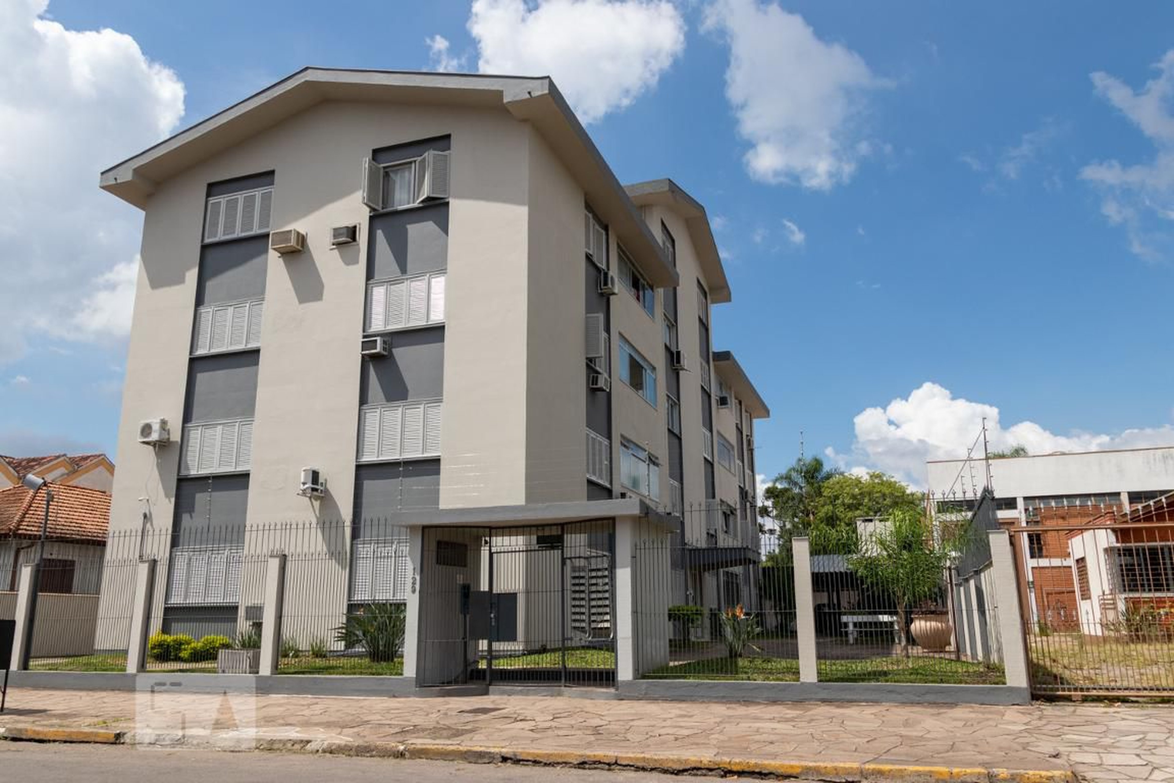 Fachada Edifício Solar Imigrantes