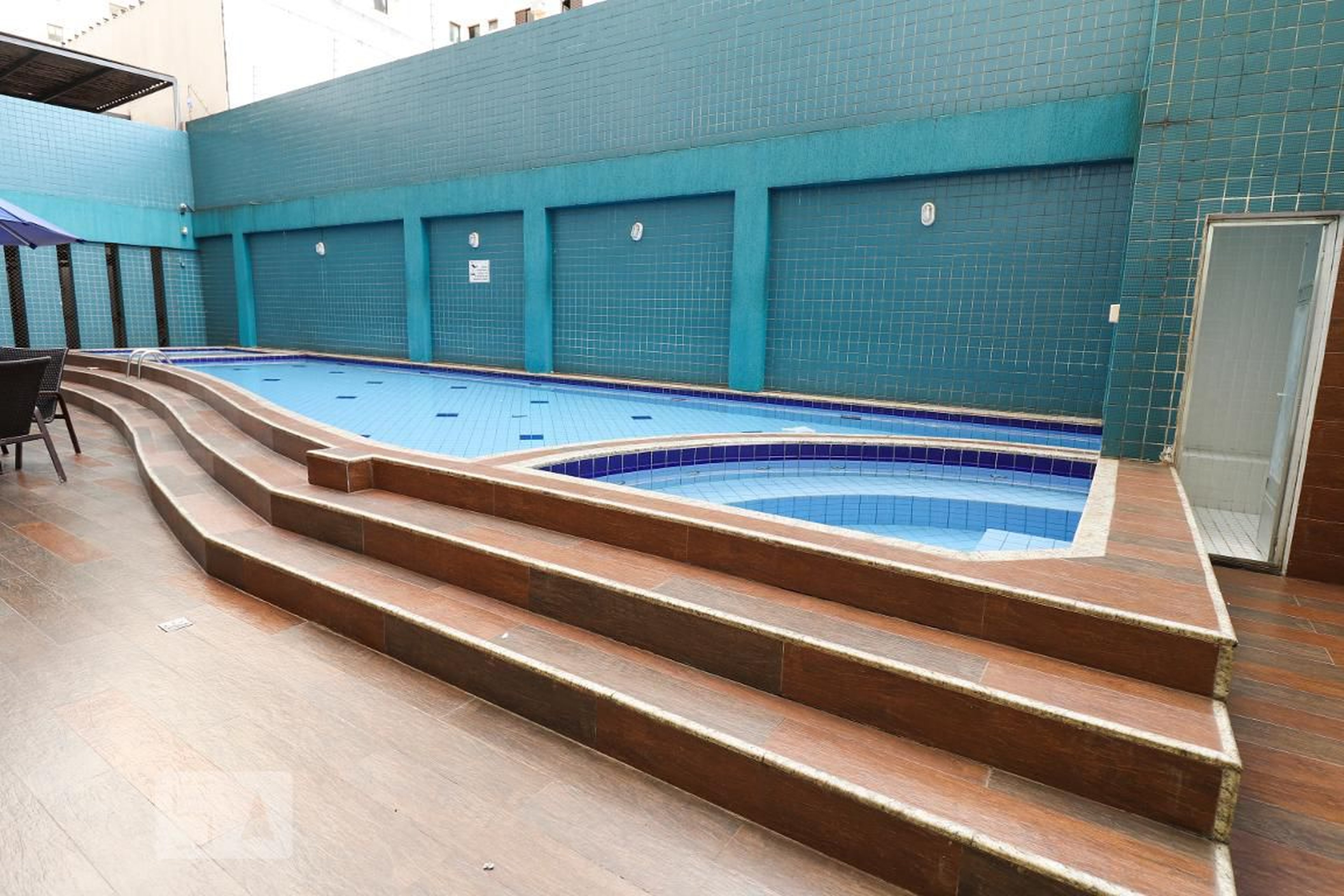 Piscina - Residencial Maanaim (Garagem)