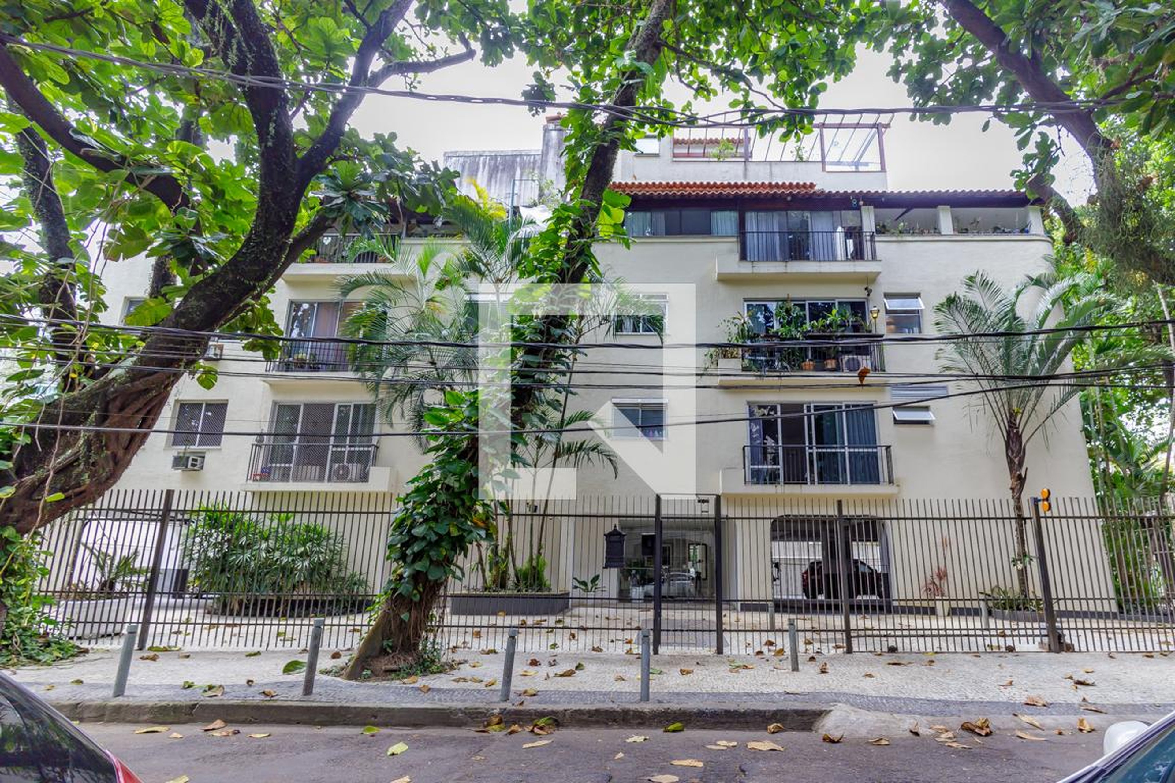 Fachada Edifício Maison Bleu