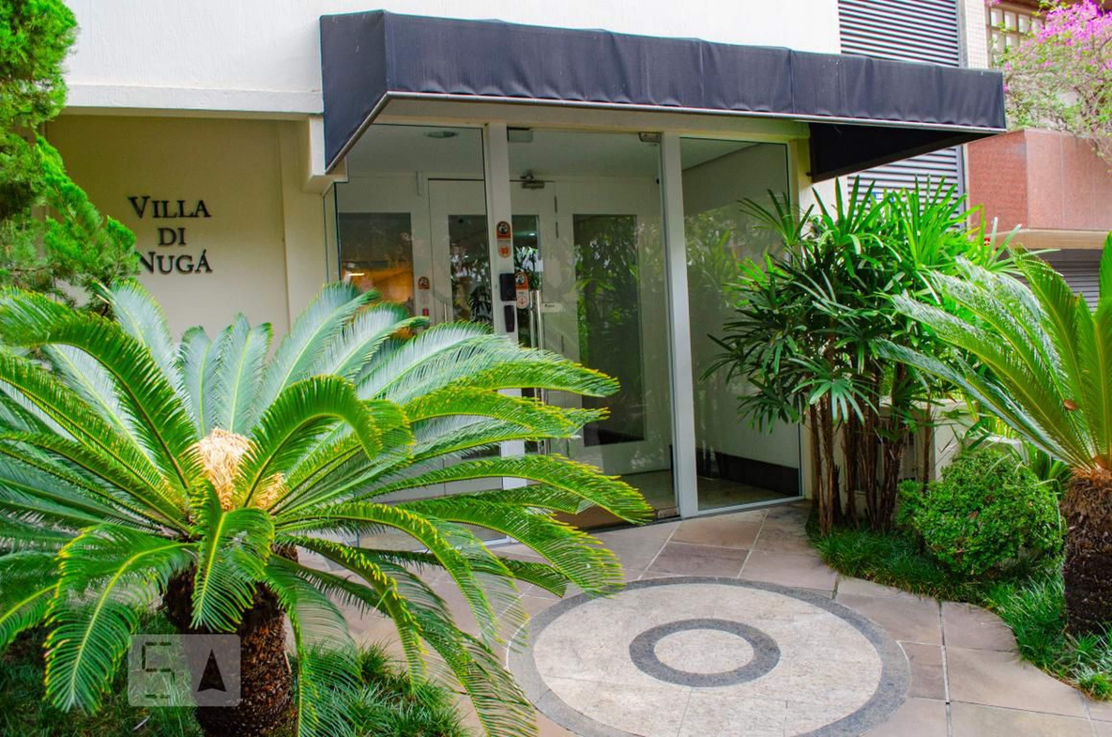 Fachada do Condomínio Edifício Vila di Nuga