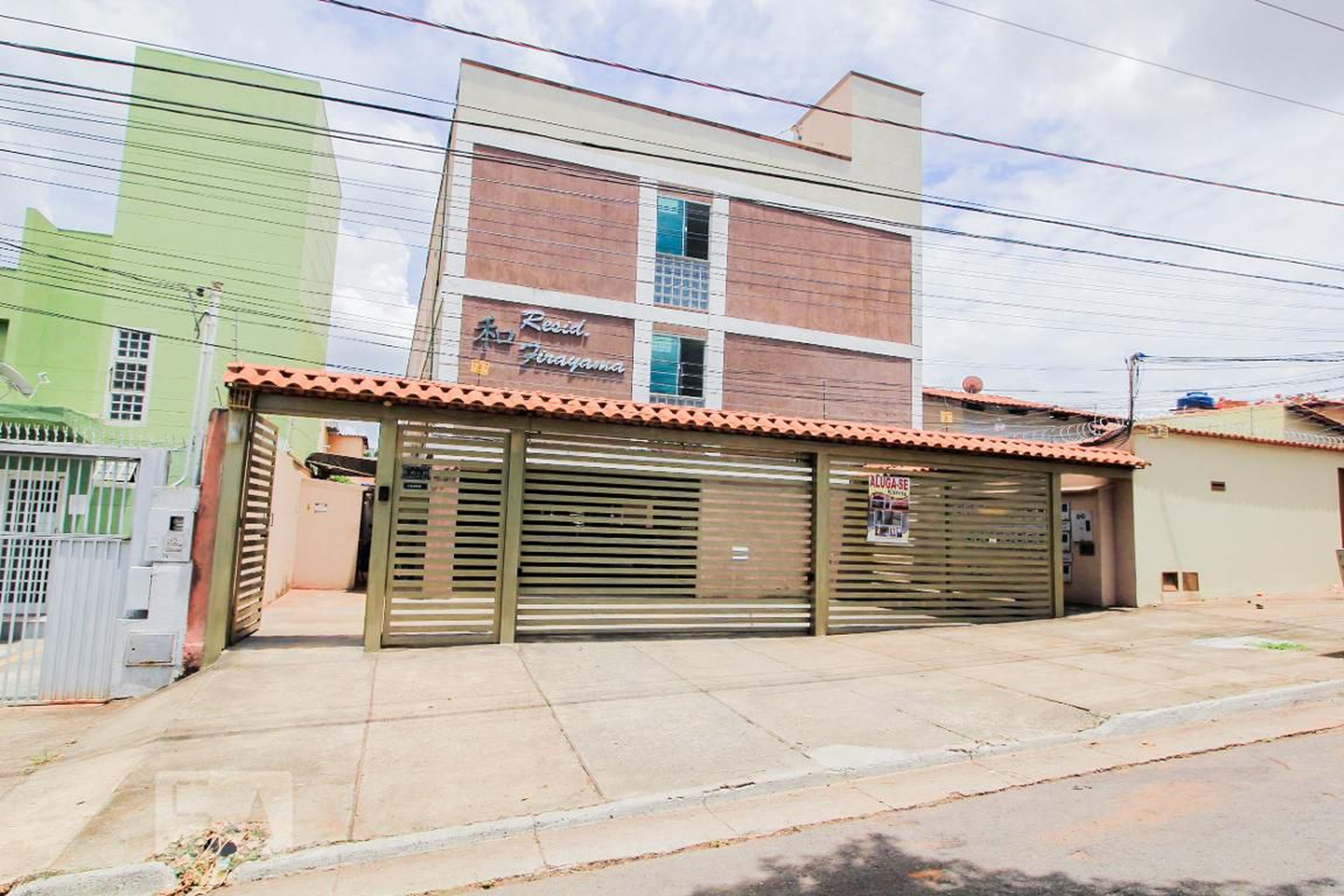 Fachada do Prédio Condomínio em Rua 217, 559