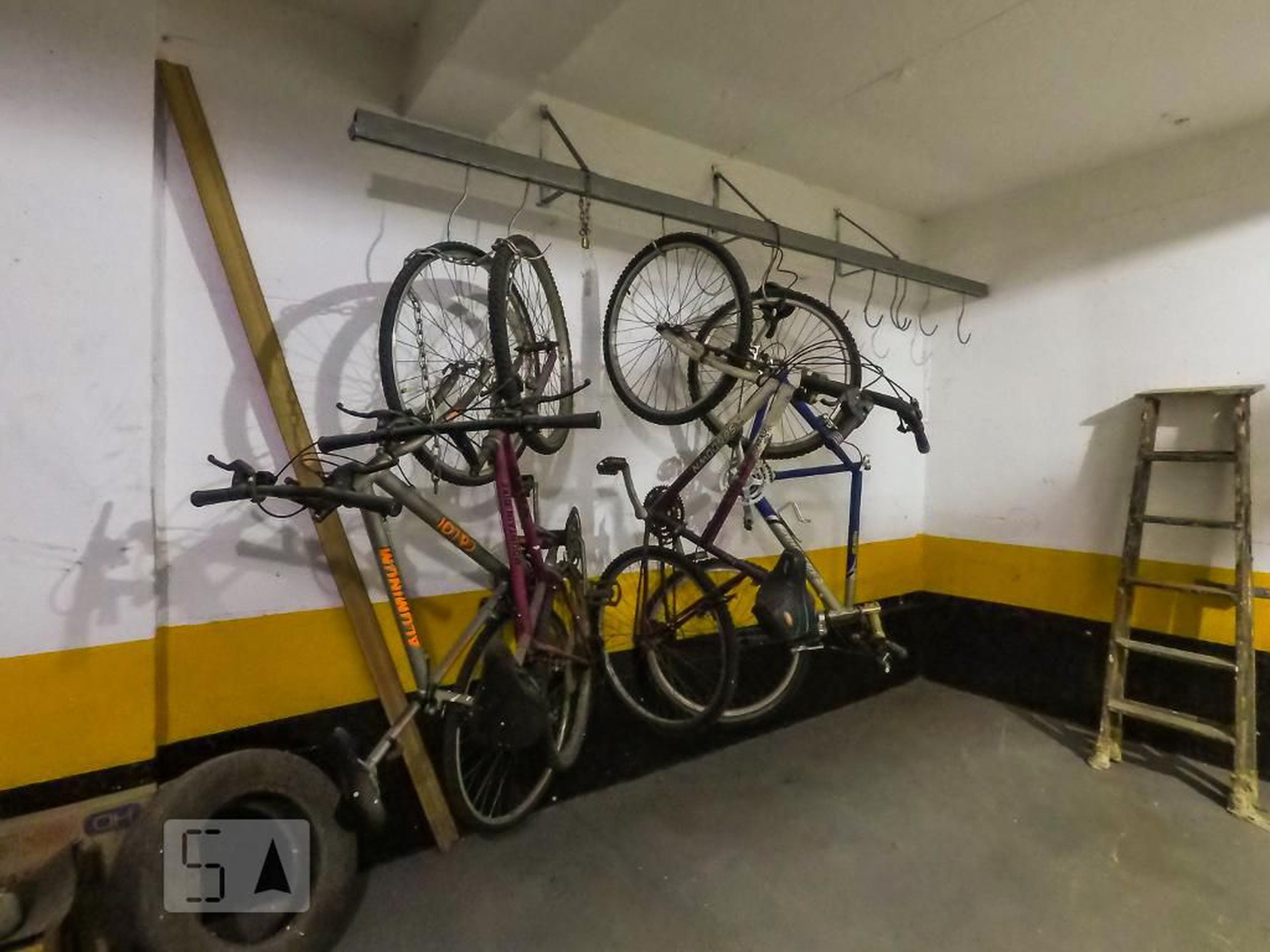 Bicicletario - Dona Afifi