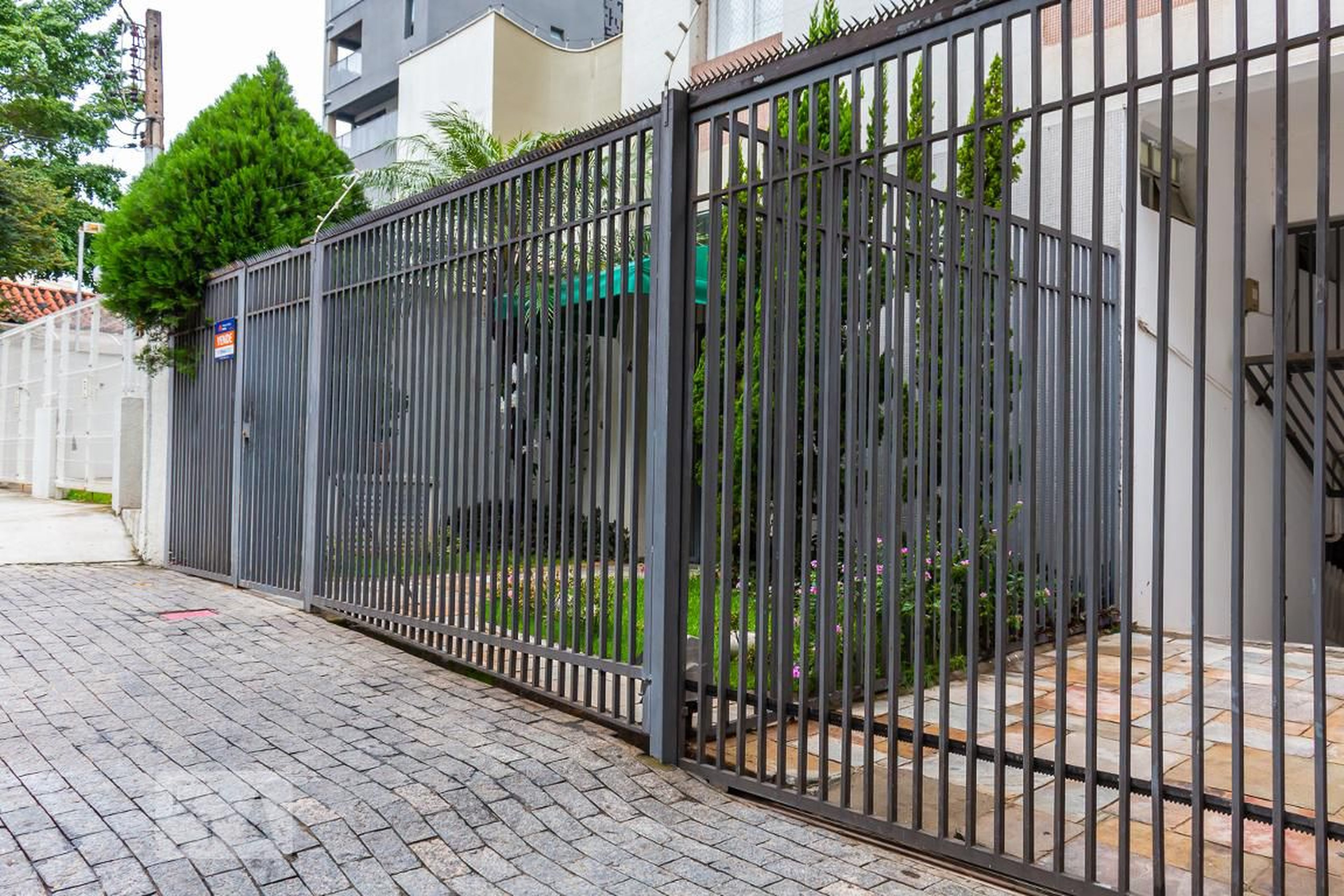 Fachada Condomínio Guaimbé