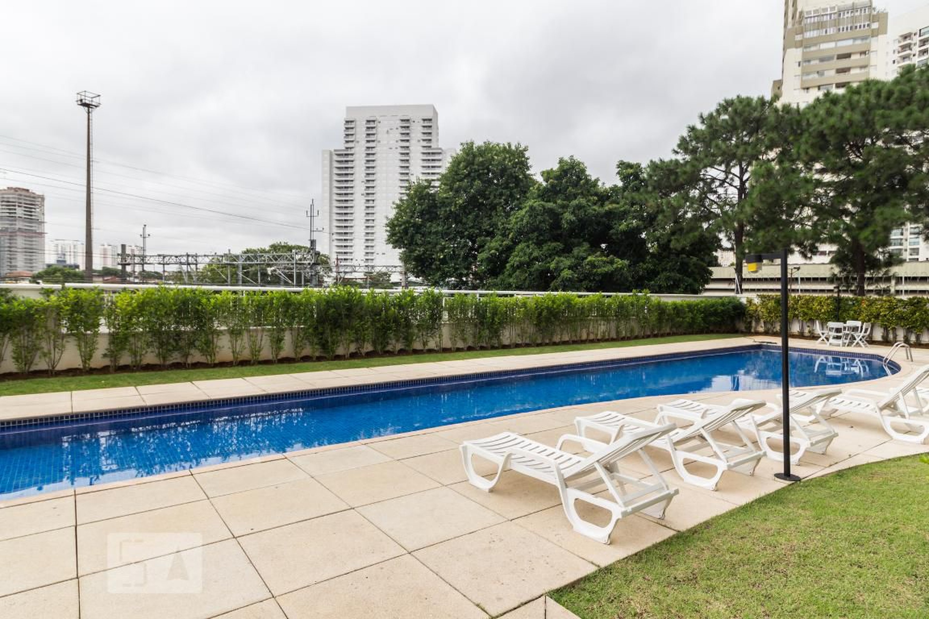 Piscina adulto - Mundo Apto Barra Funda