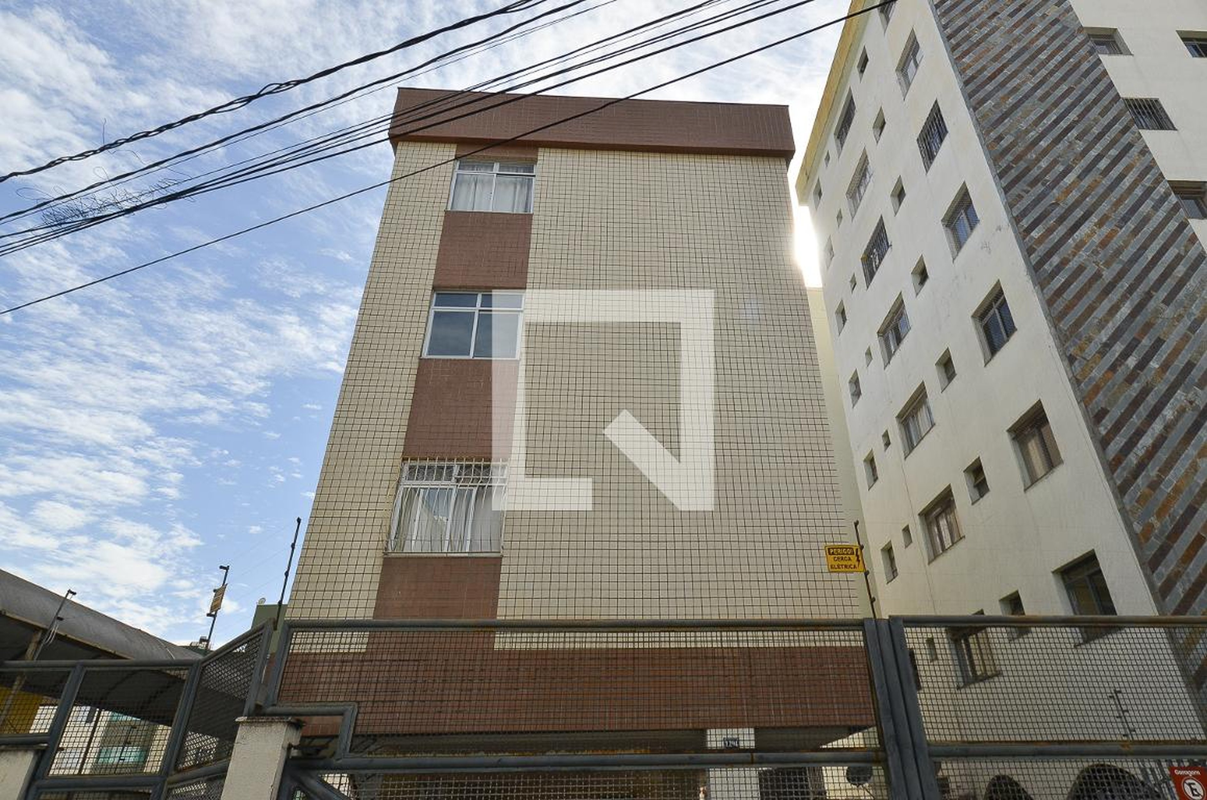 Fachada Condomínio em Rua João Carlos, 1294