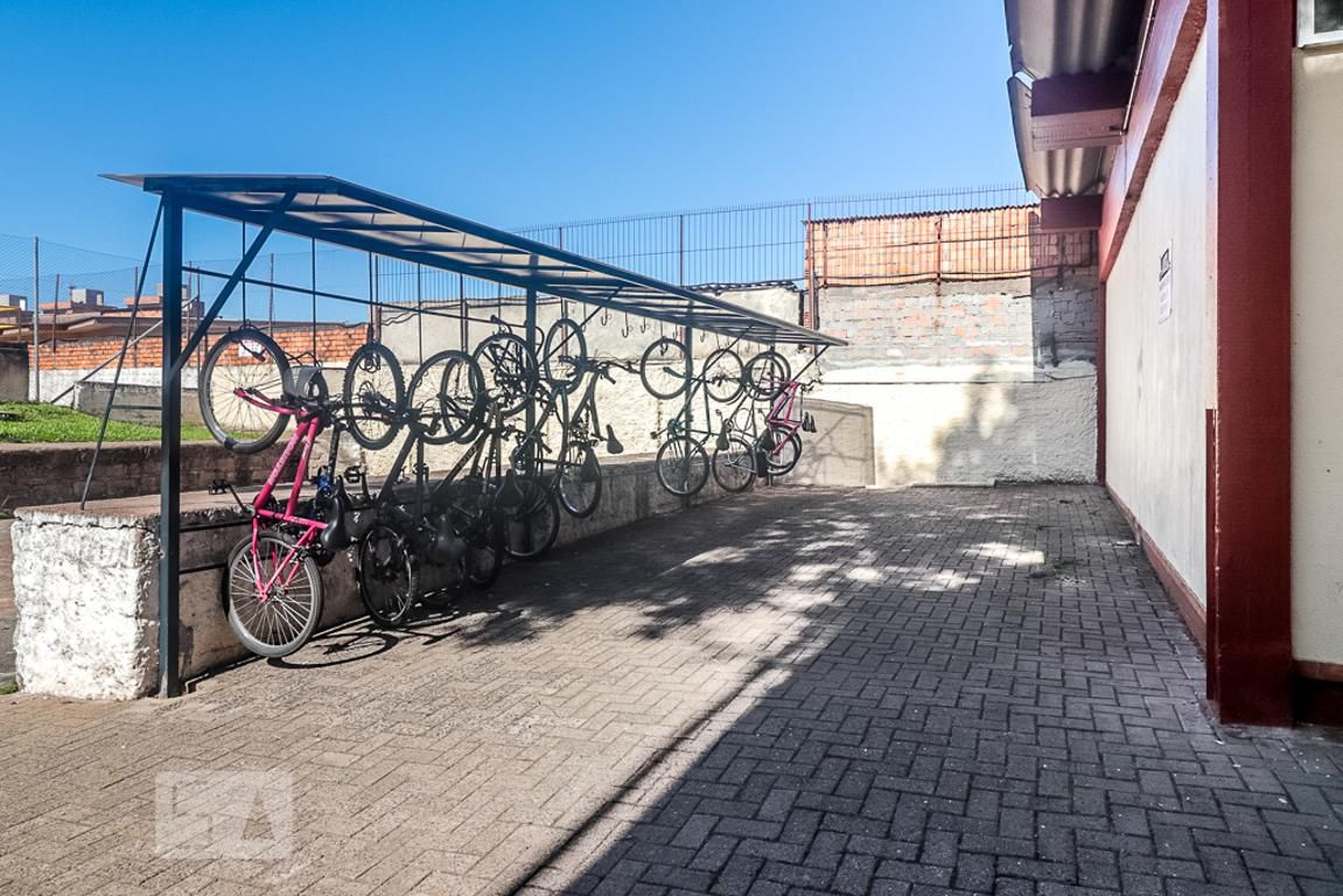 Bicicletário - Pereira Neto