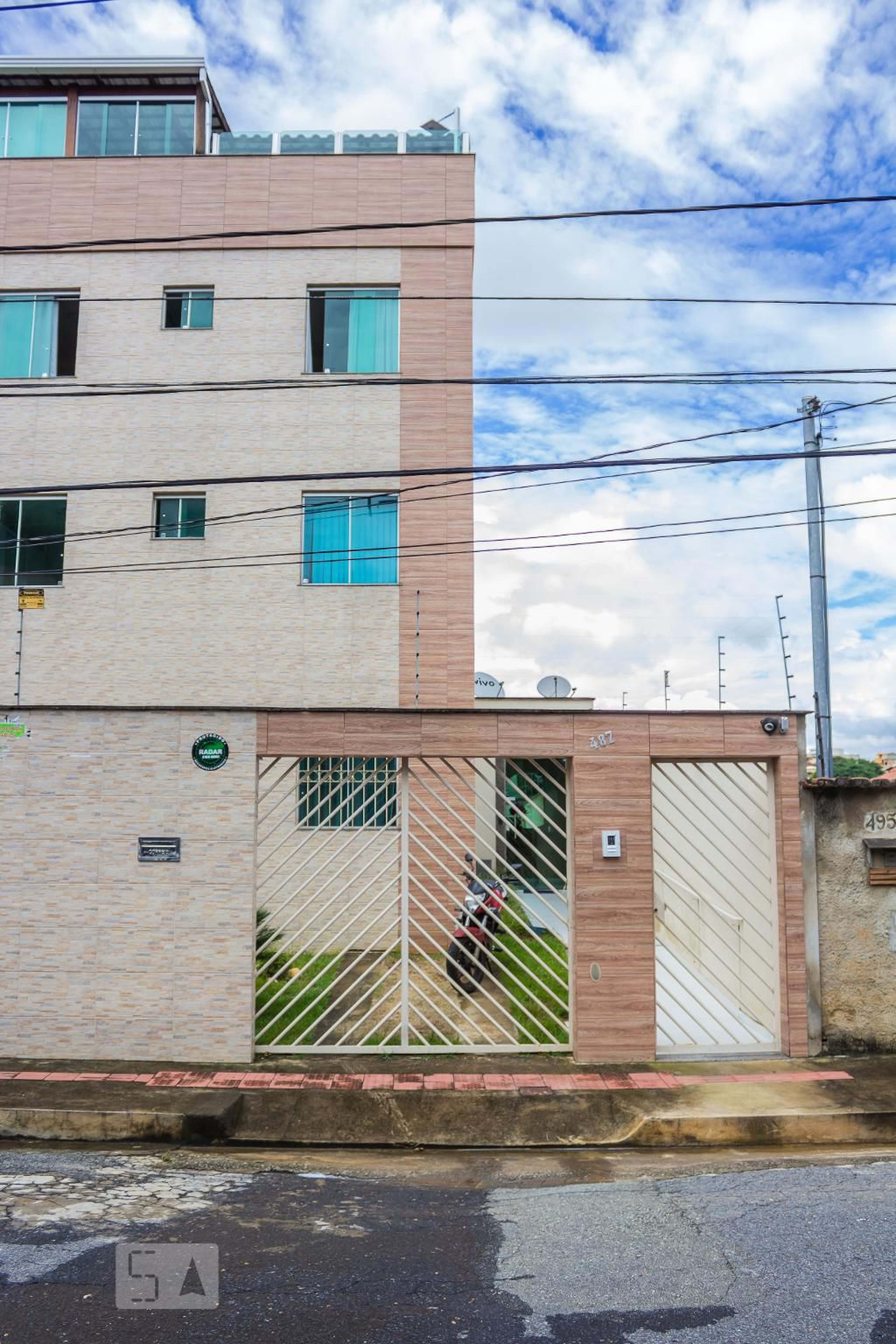 Fachada Condomínio em Rua Olavo Bilac, 487