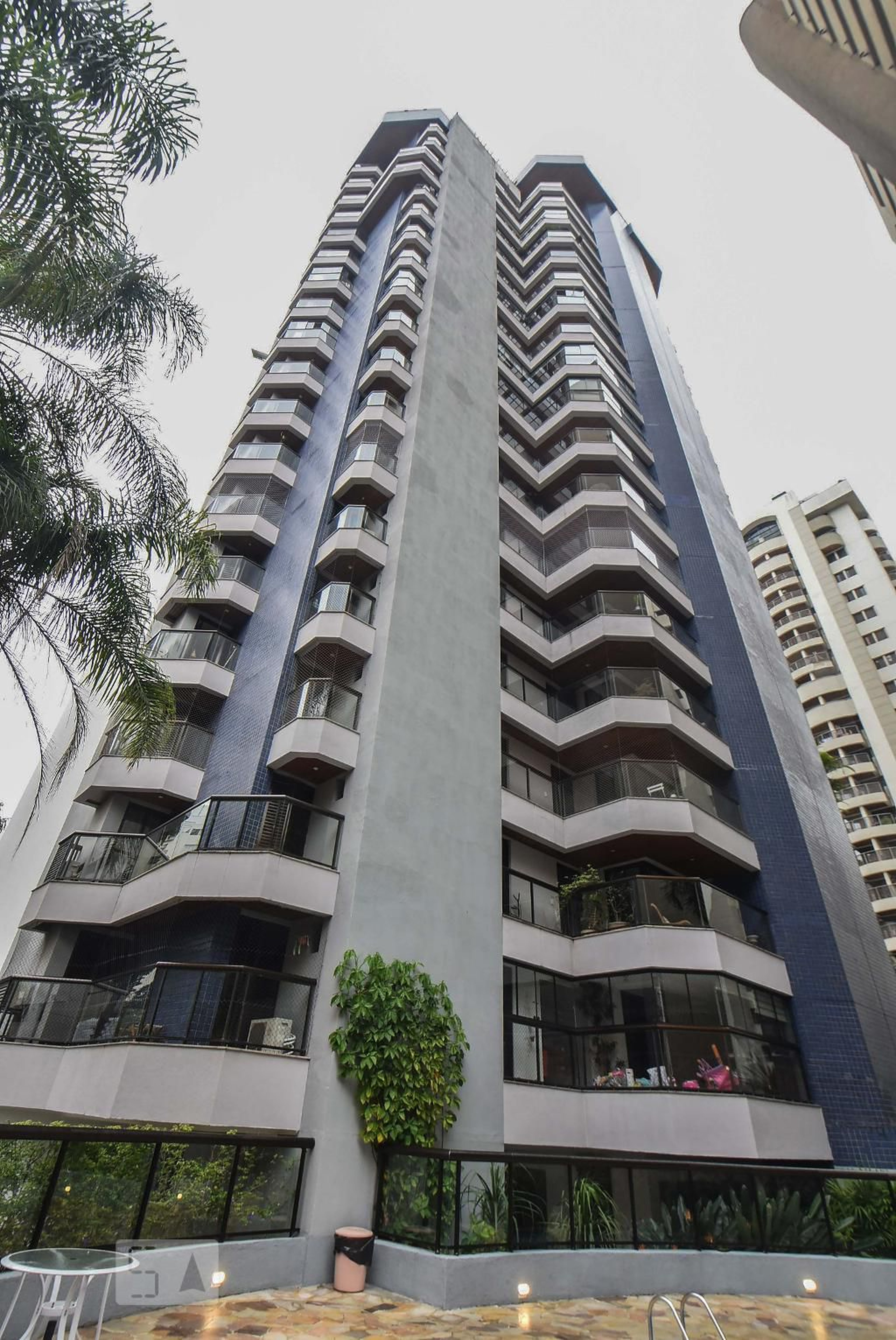 Prédio Condomínio Park Avenue