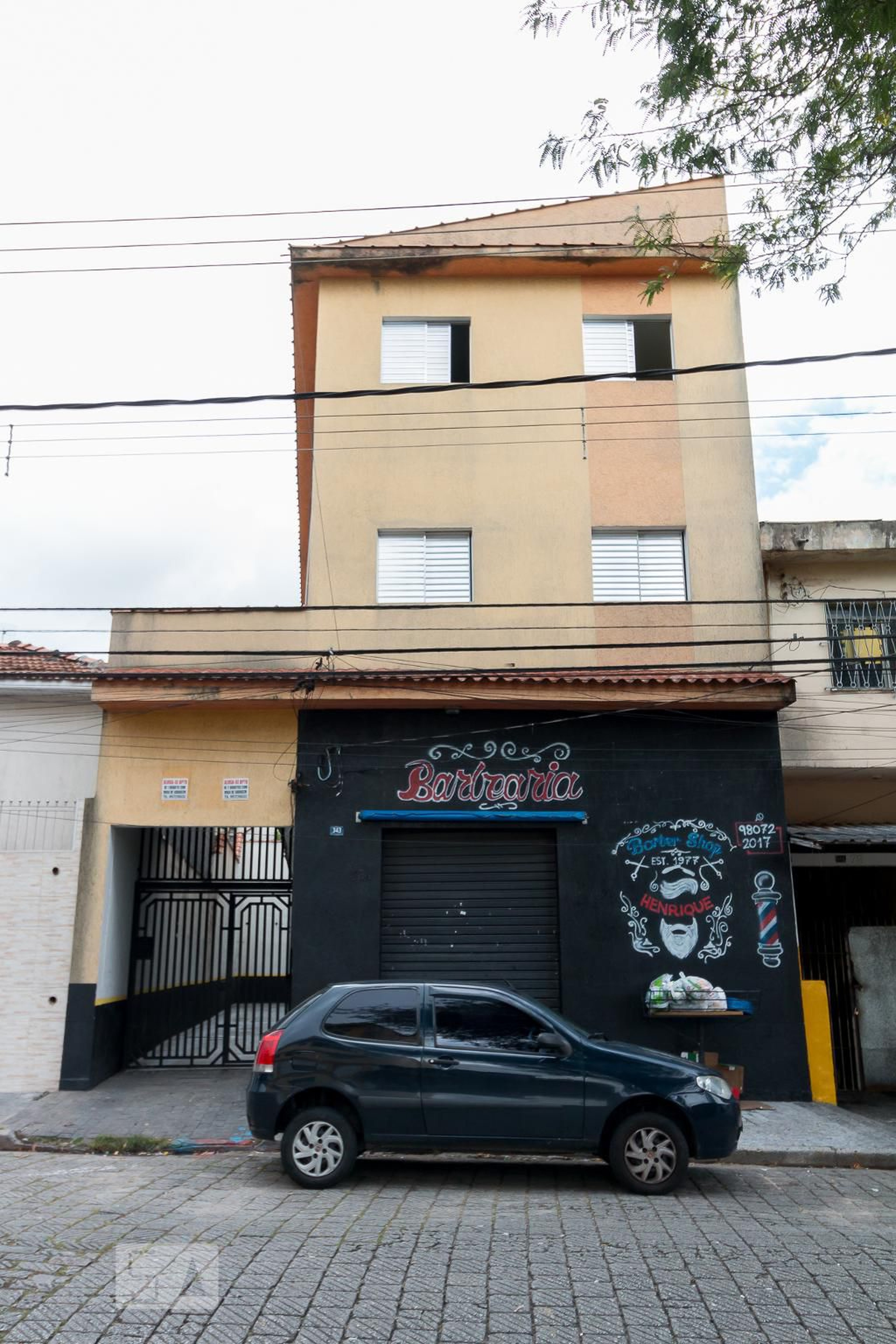 Fachada do prédio Condomínio em Avenida Santana, 343