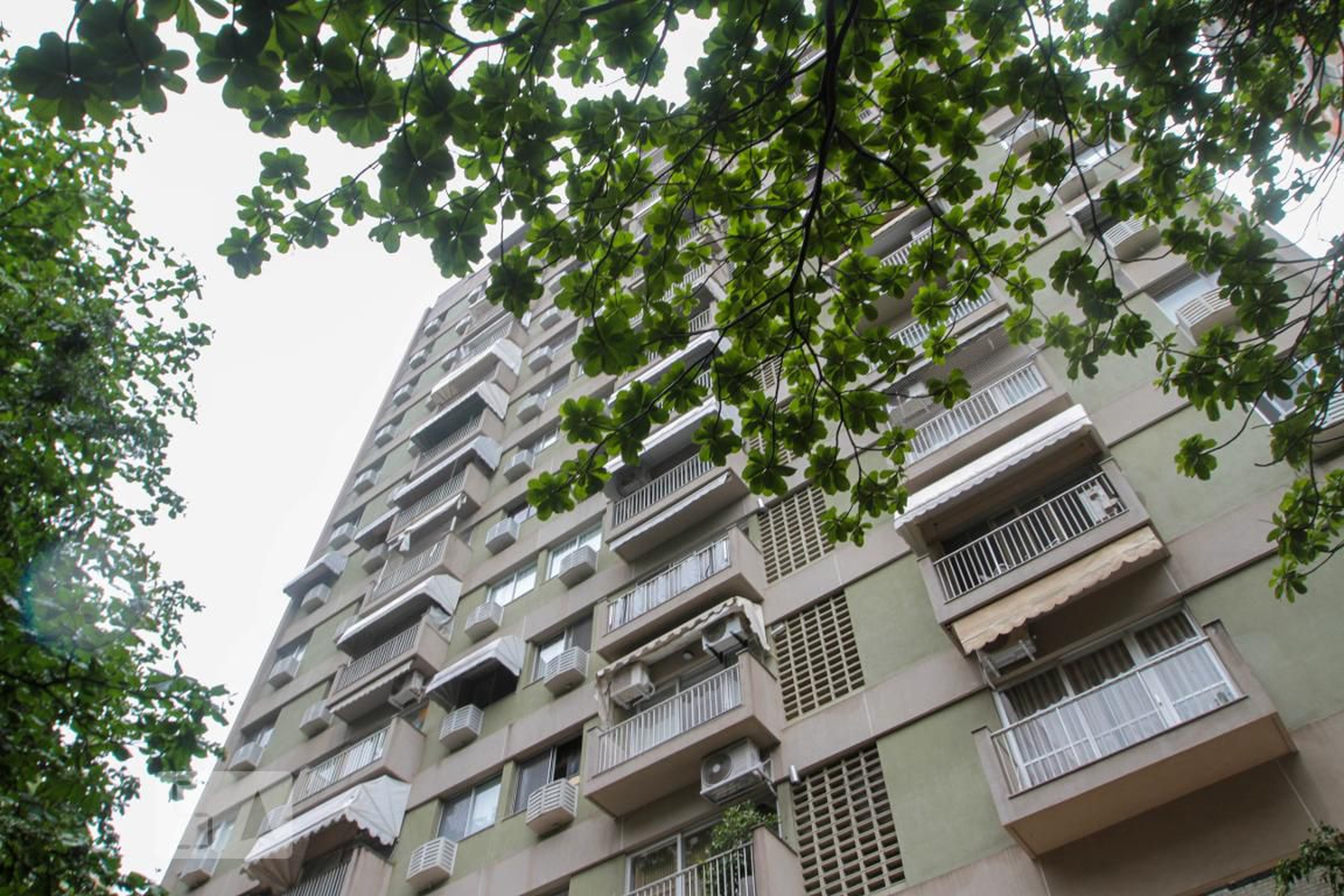 Fachada do Prédio Edifício Piazza Dspagna