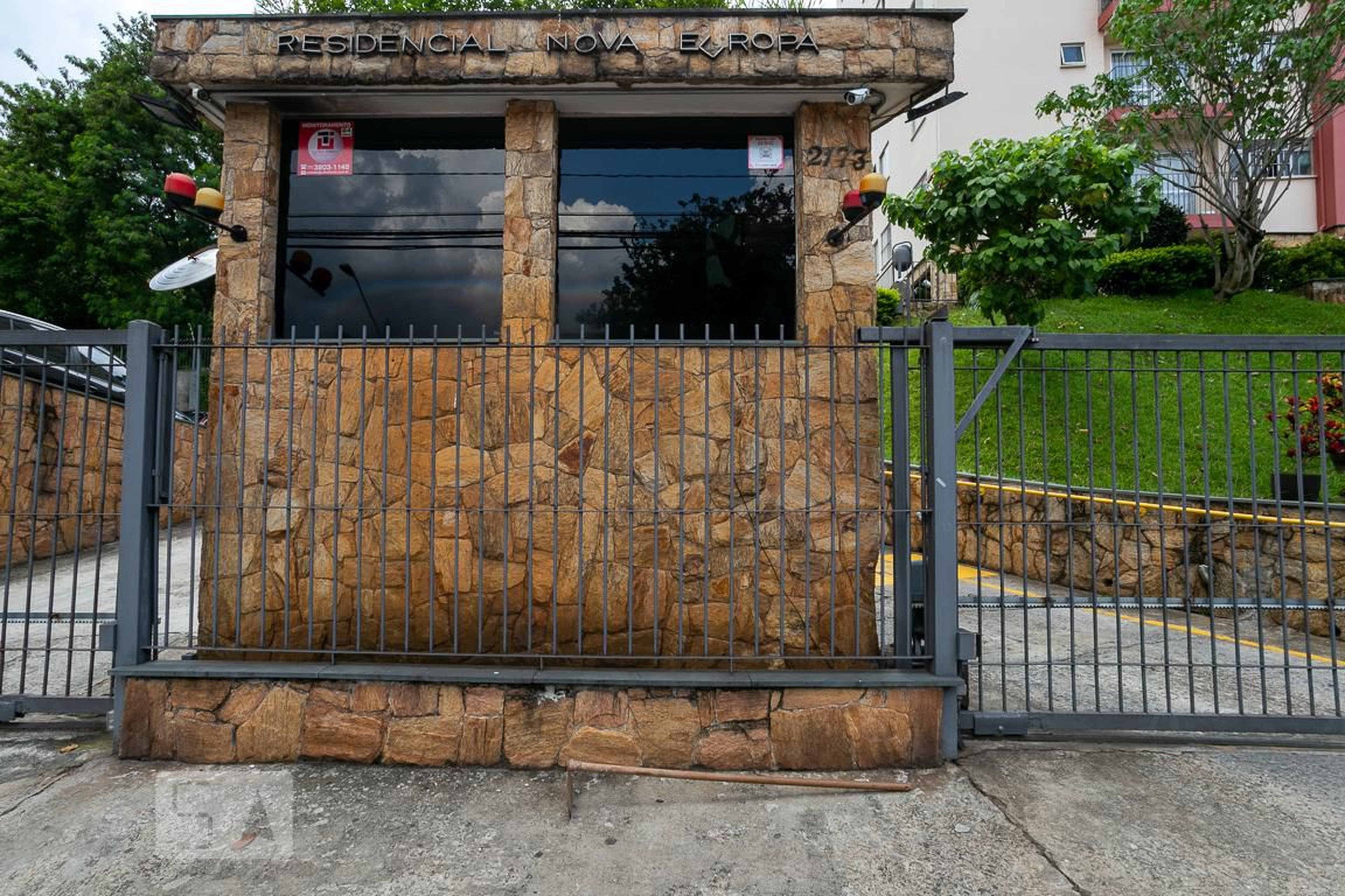 Fachada do Condomínio Edifício Residencial Nova Europa8