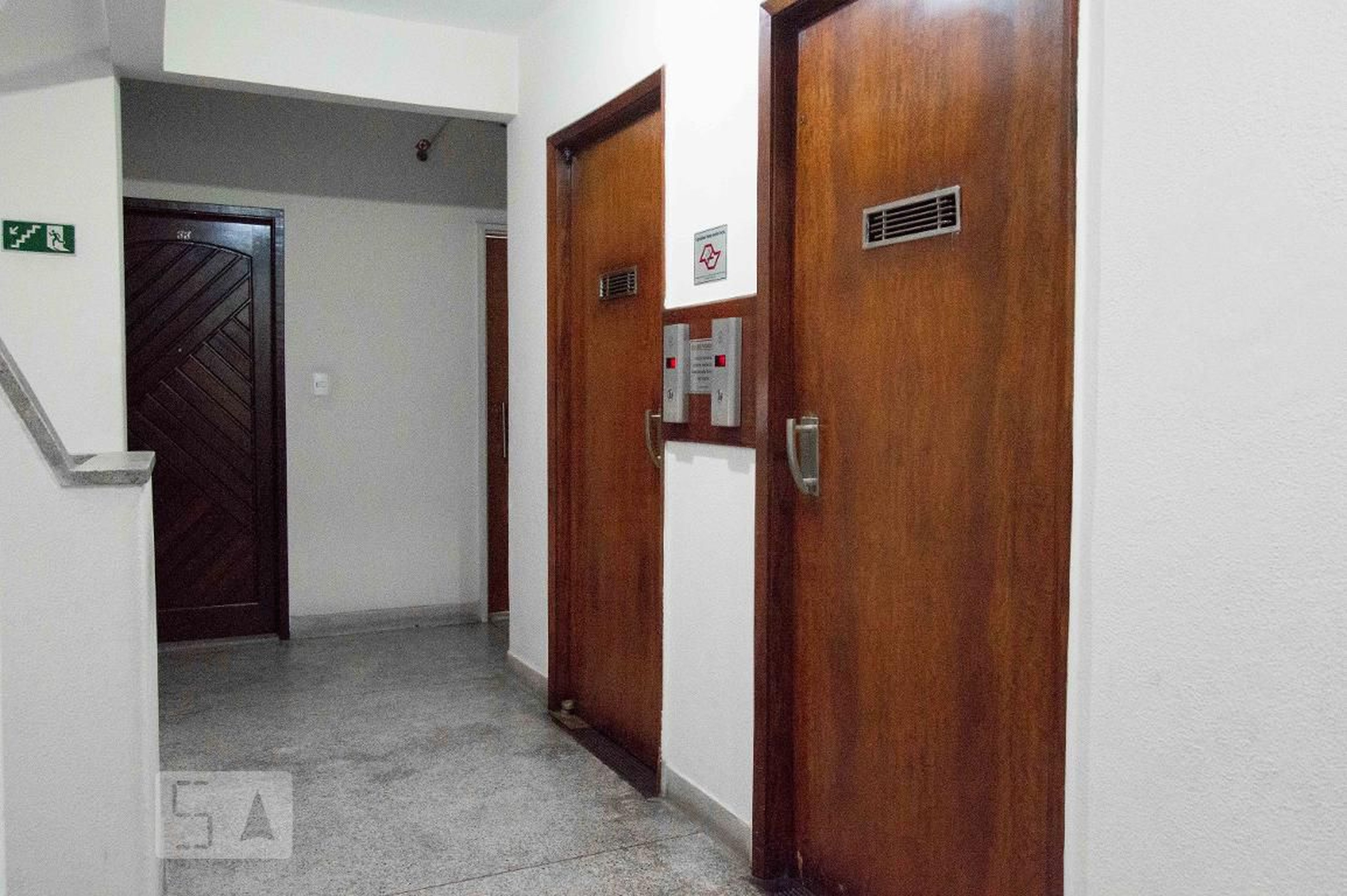 Elevador - Edifício Myata