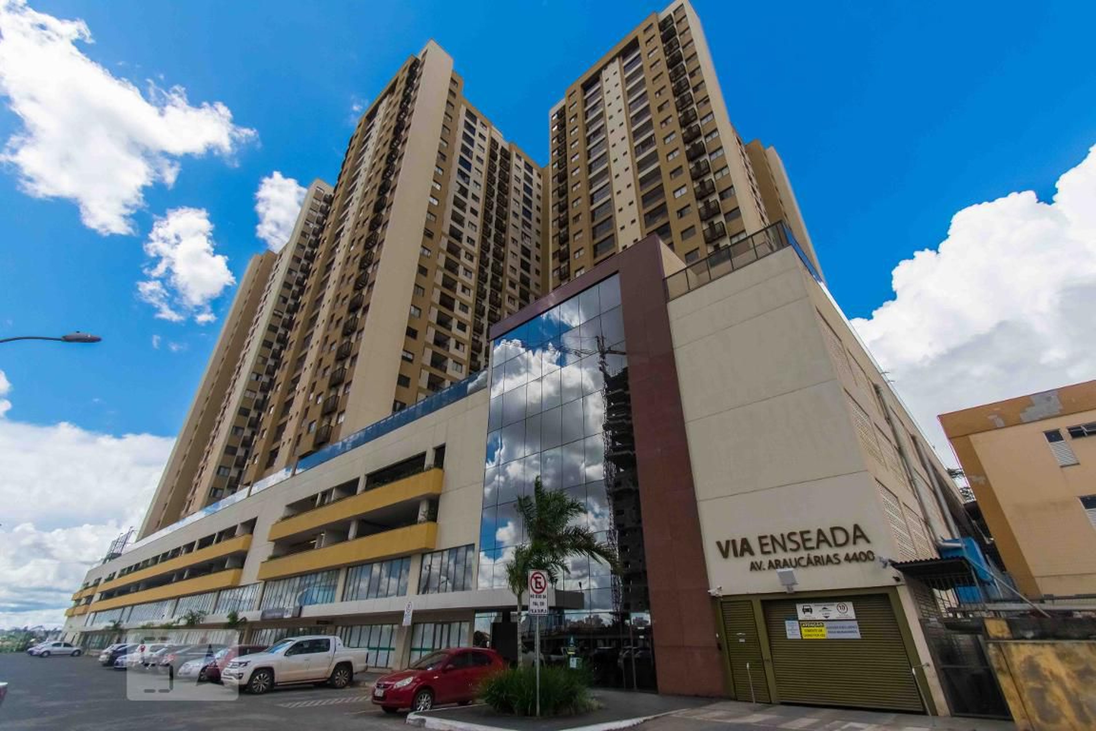 Fachada Condomínio Via Enseada