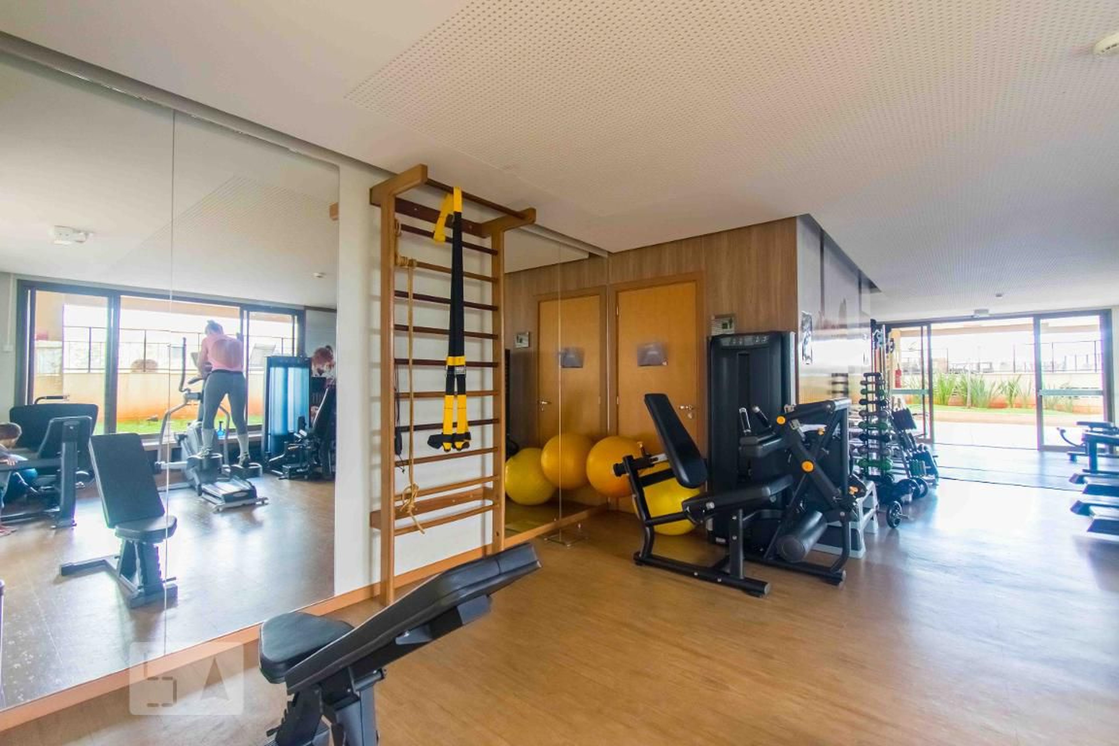 Academia - Via Enseada