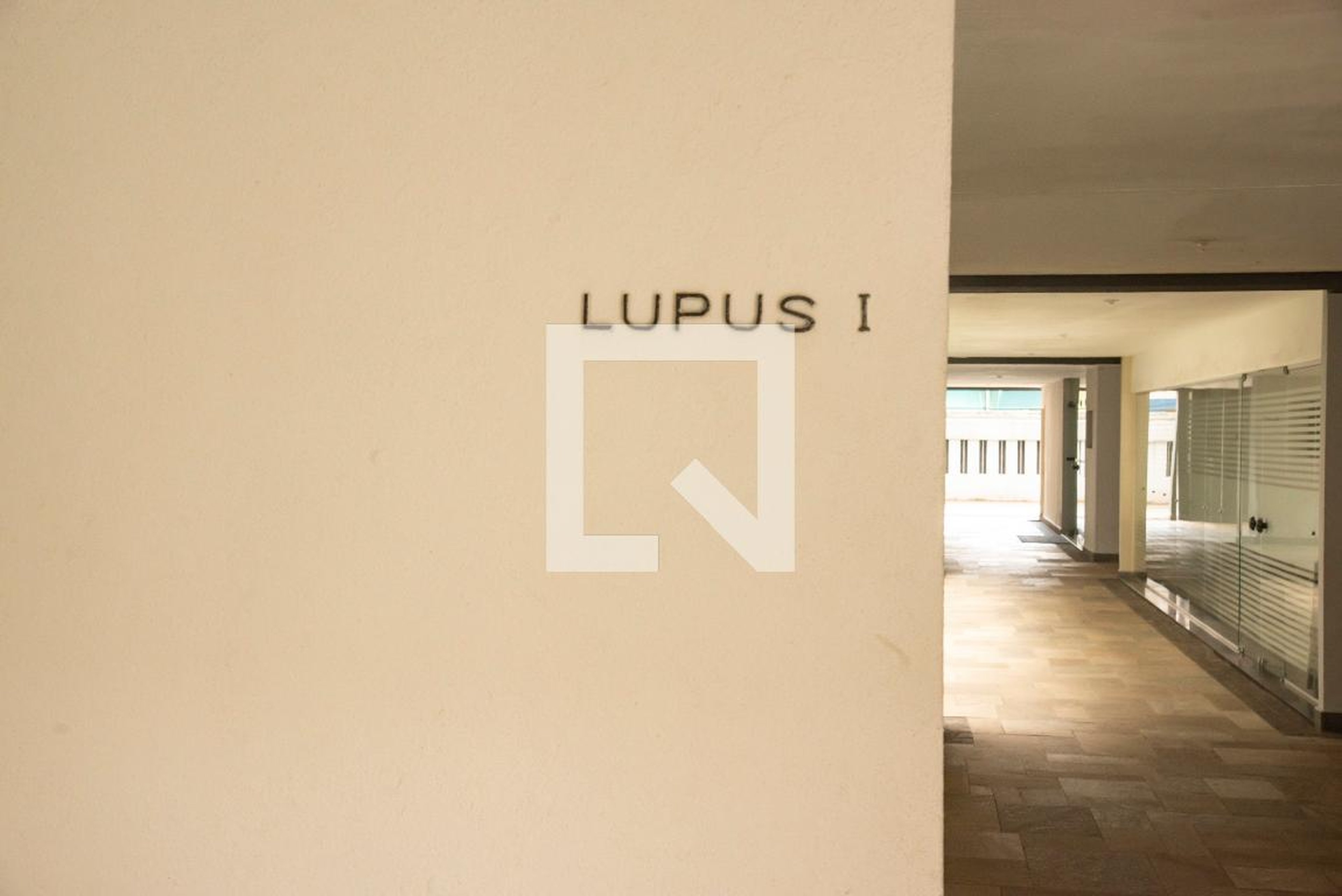 Hall de entrada - Lupus 1