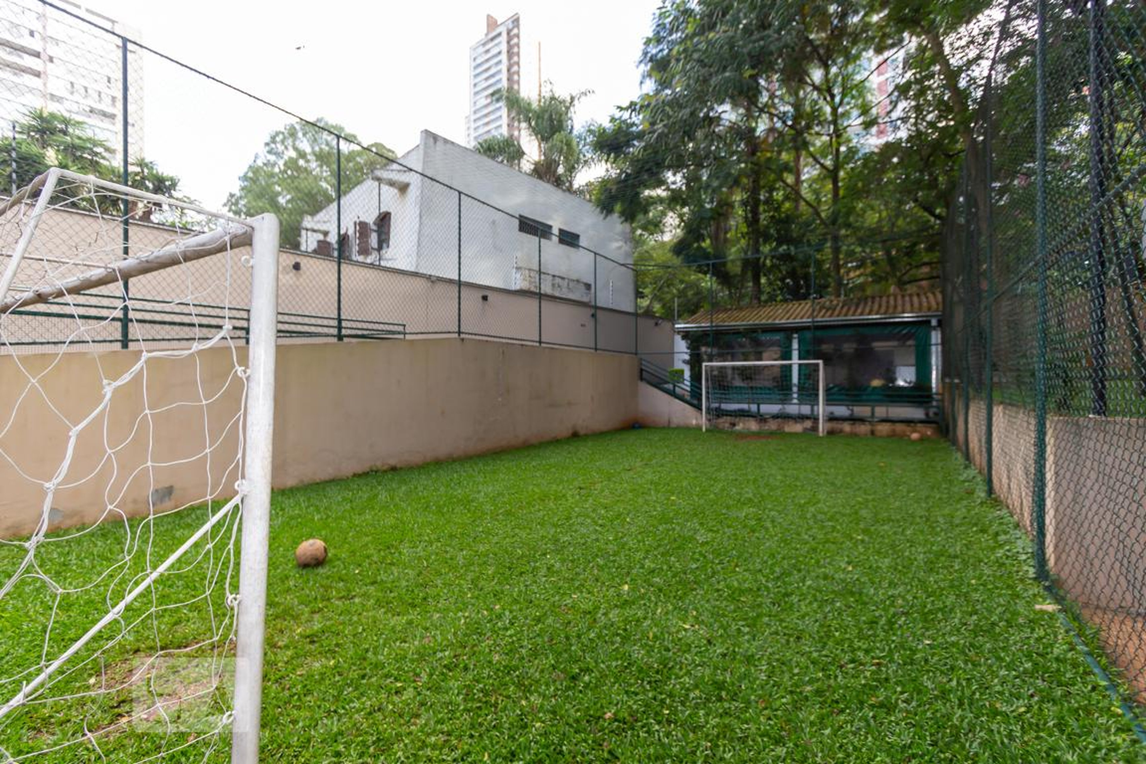 Campo de futebol - Jardin Du Parc