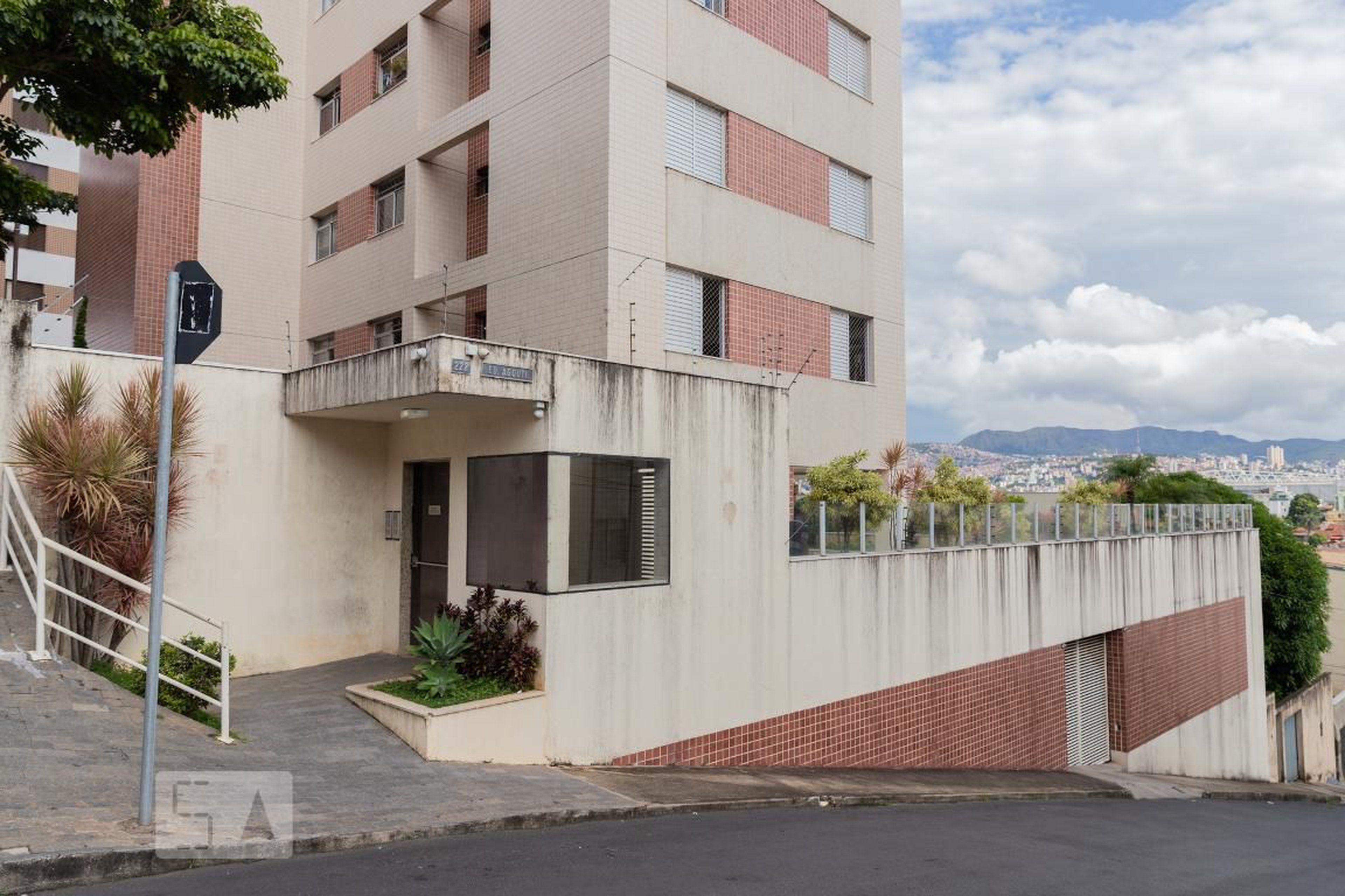 Fachada Edifício Agout