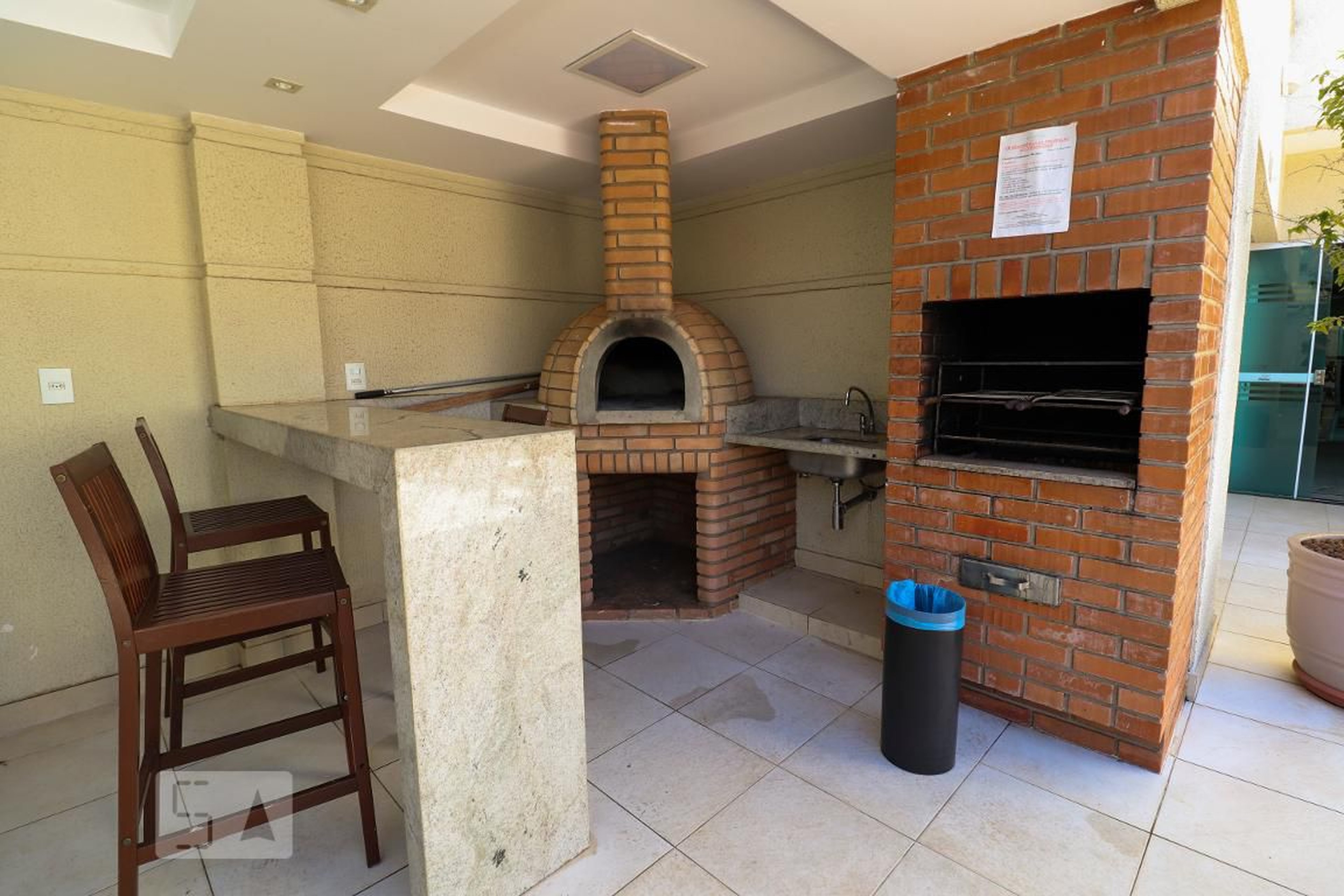 Churrasqueira - Pontal Premium Bueno