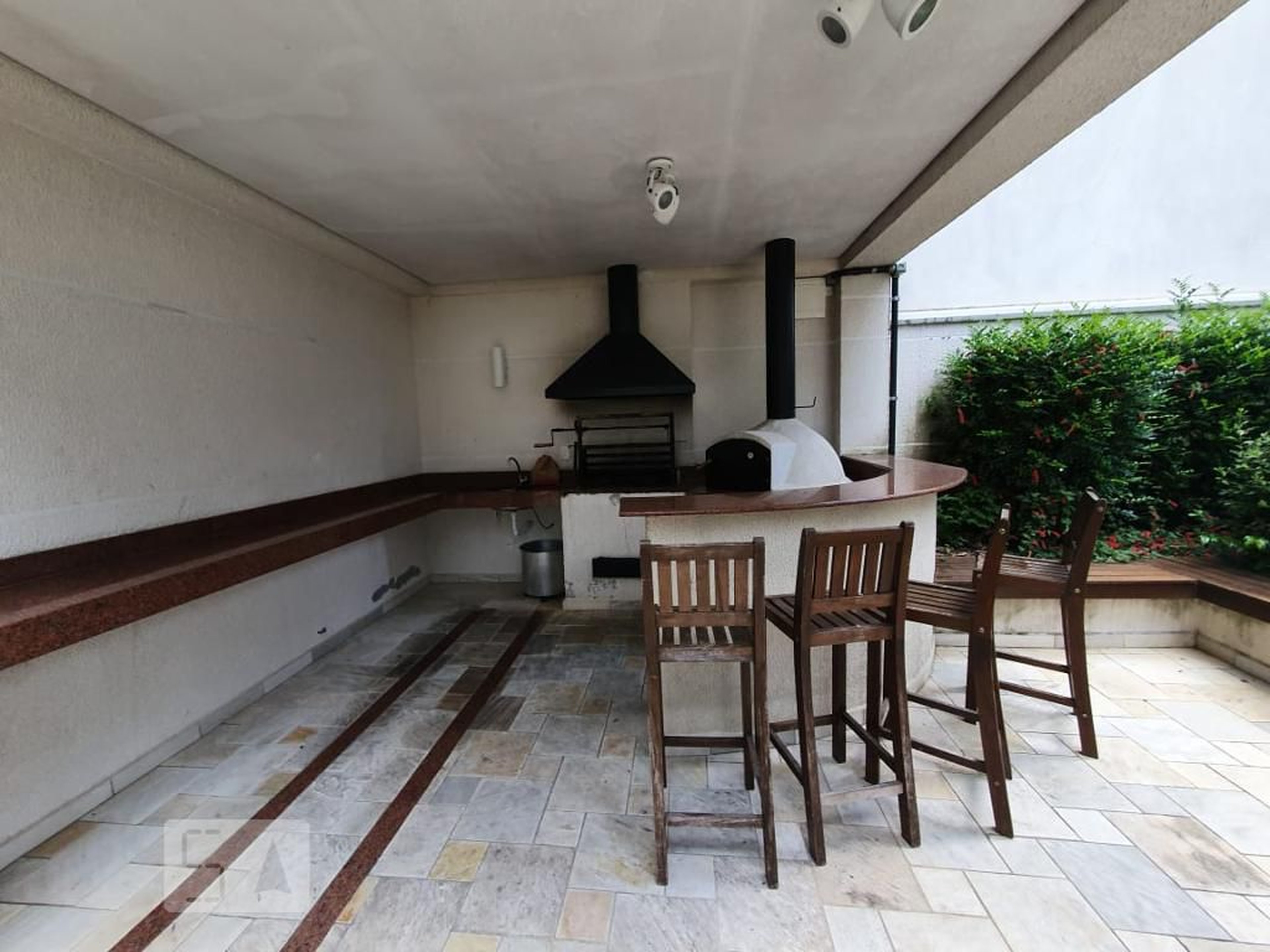 Churrasqueira - Orbit