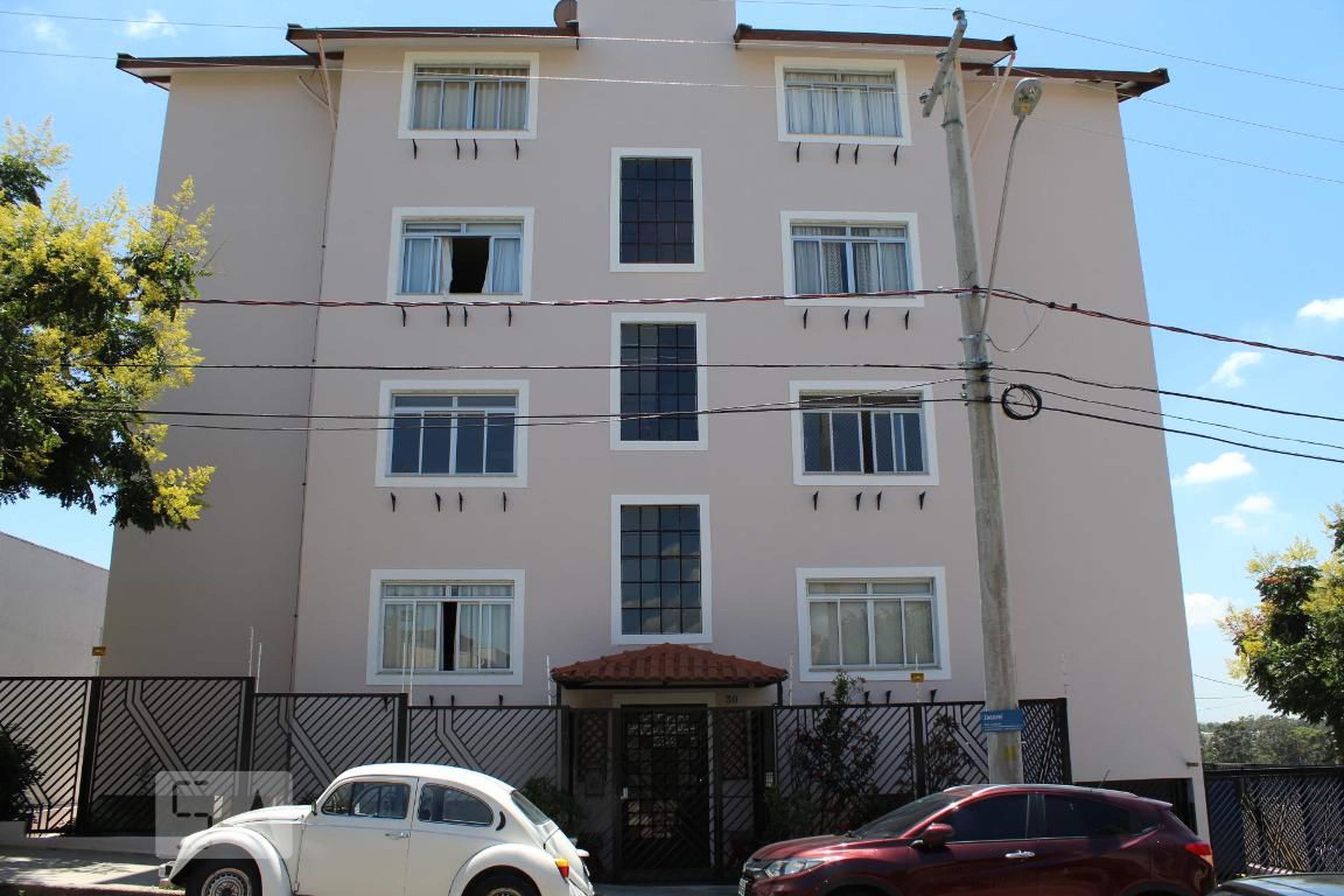 Fachada do Prédio Condomínio Chateau da Serra