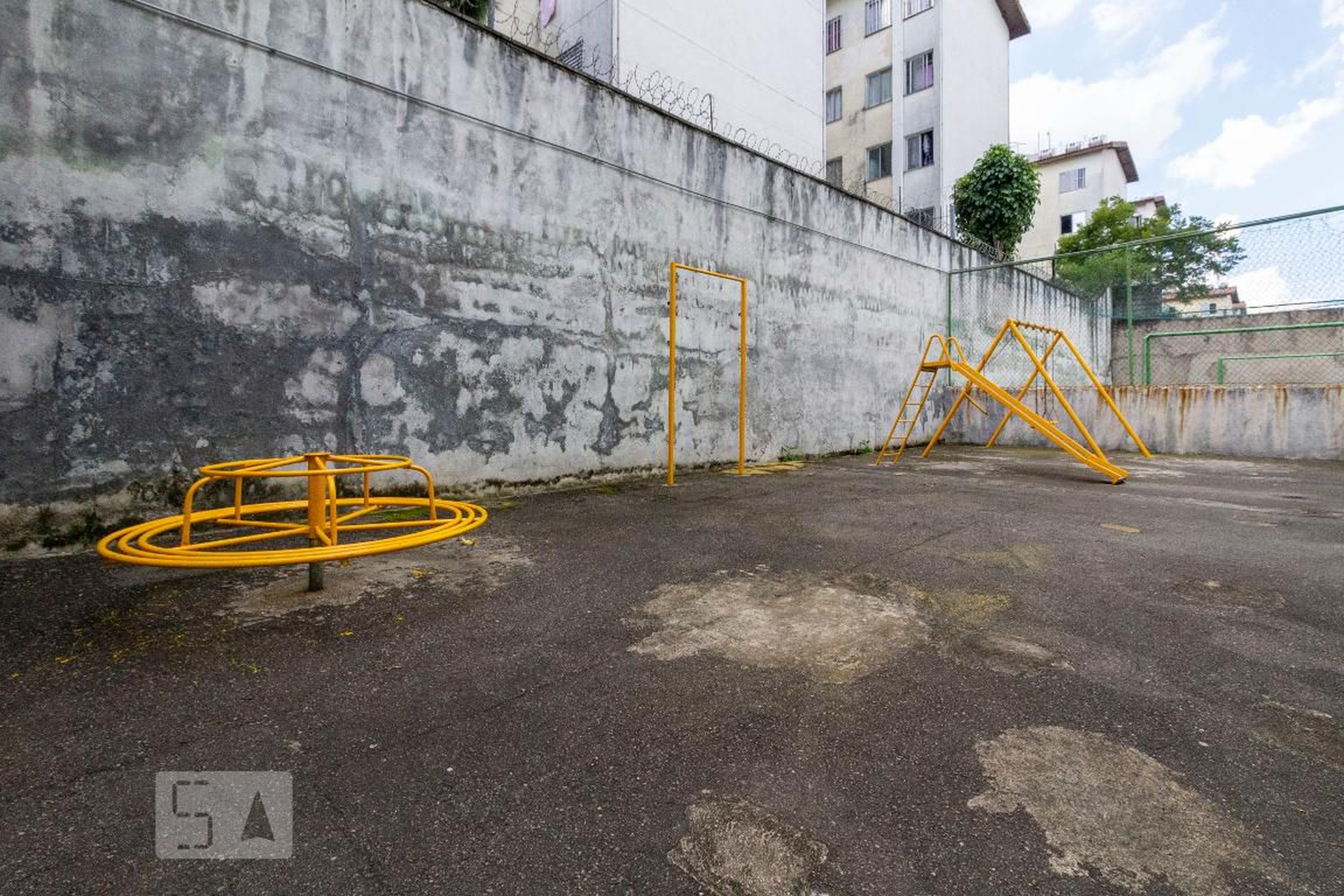 Playground - Edifício Platanos II