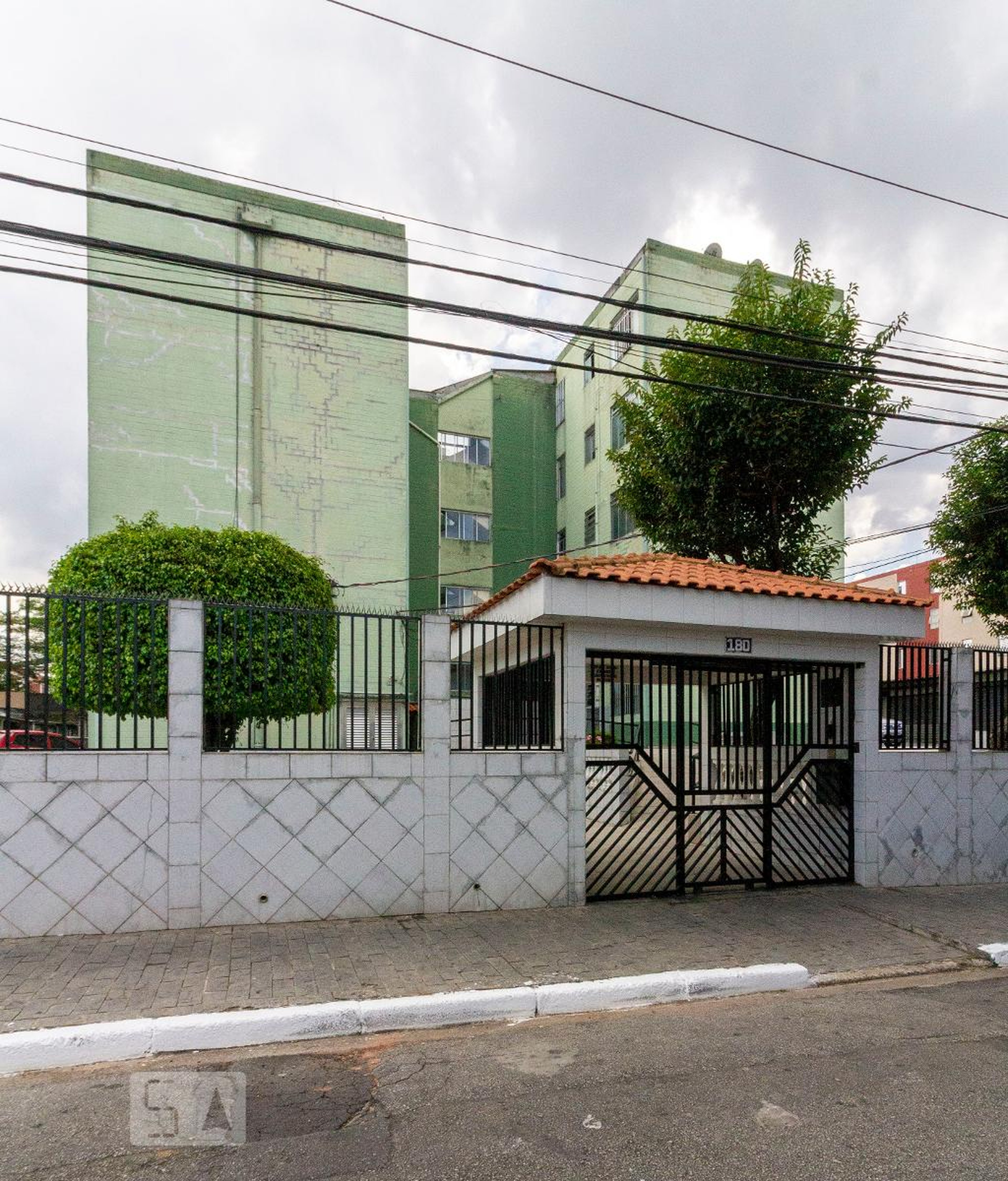 Fachada Edifício Platanos II