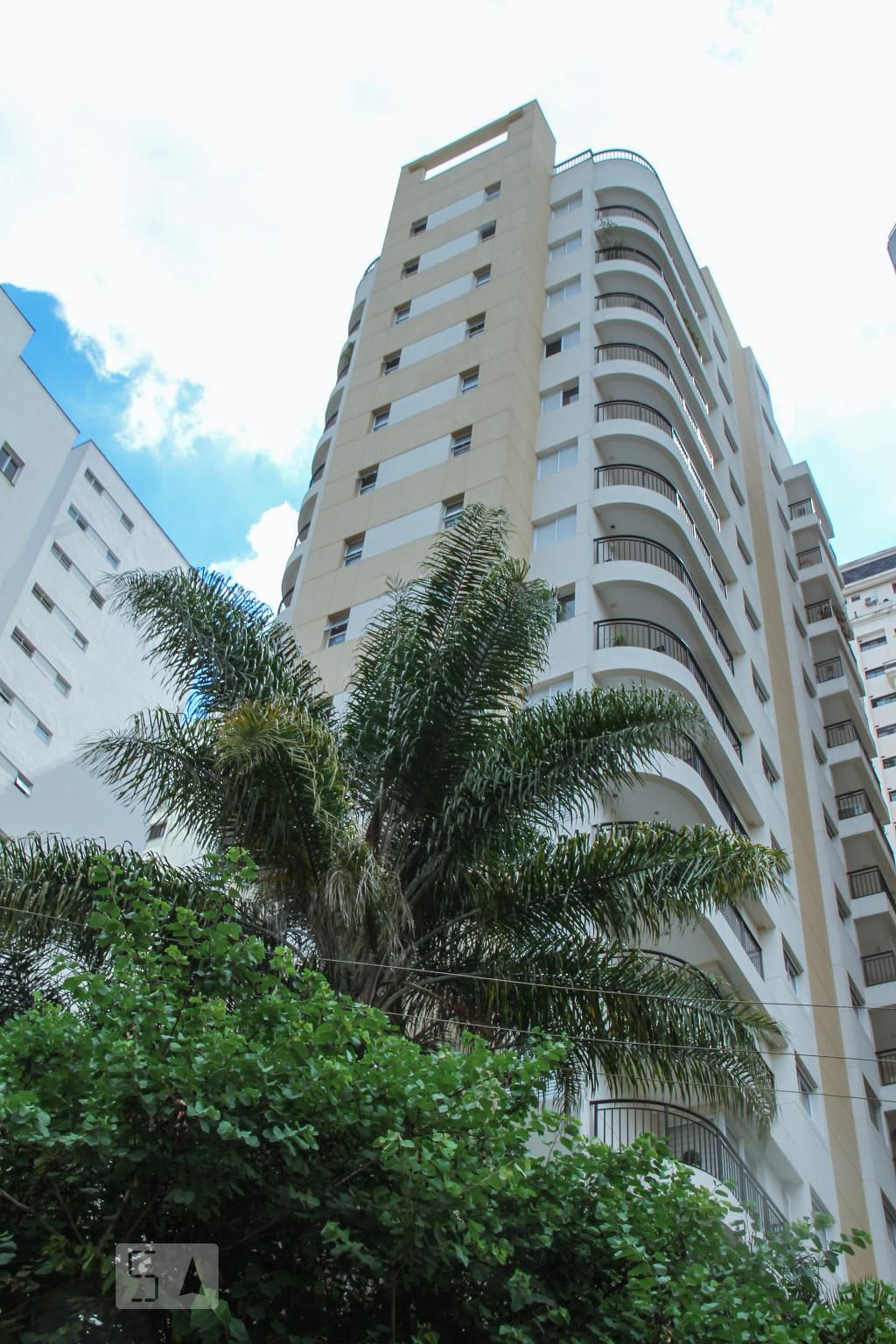 Fachada do Condomínio Condomínio New Life Higienópolis