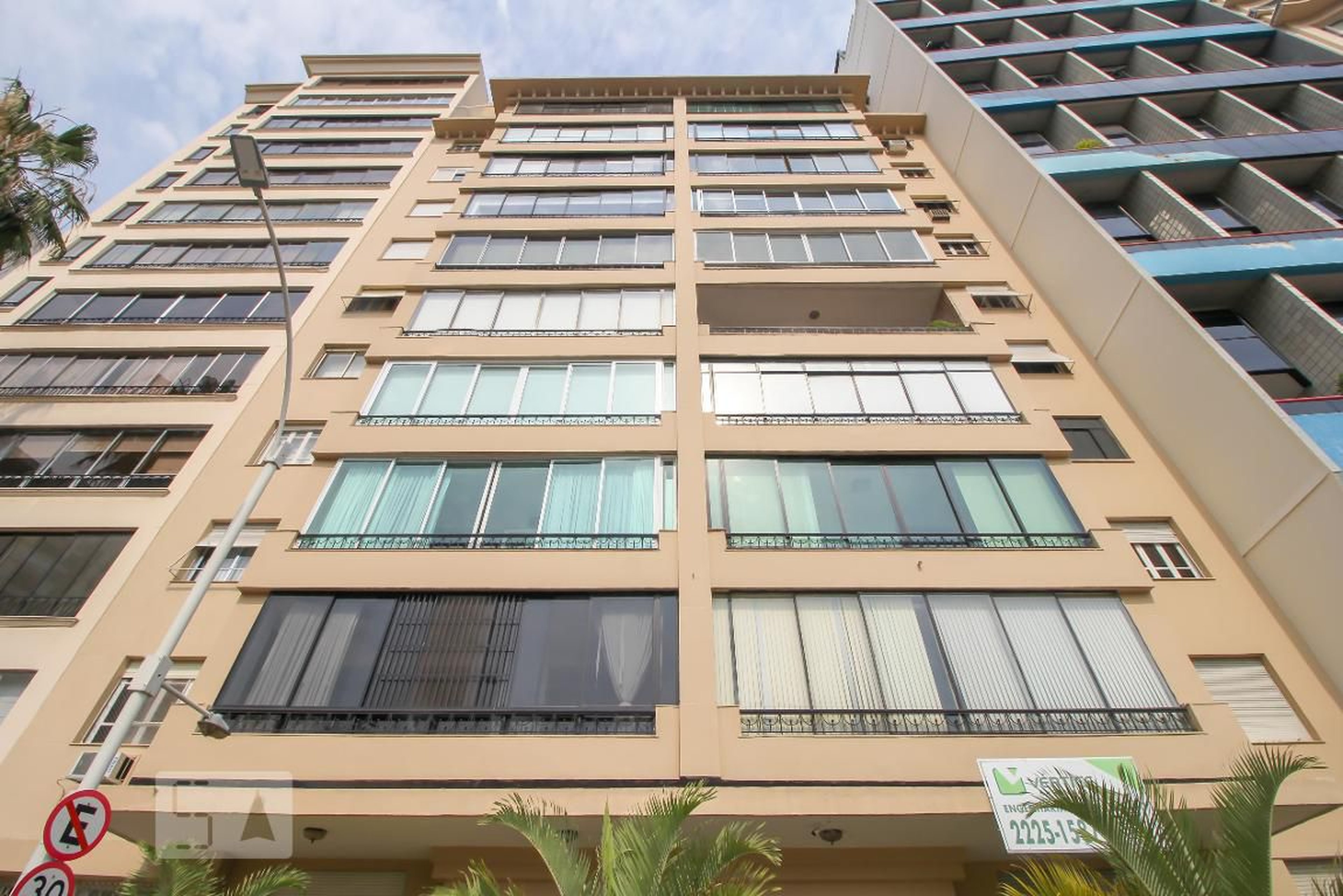 Fachada do Prédio Condomínio Rio Azul