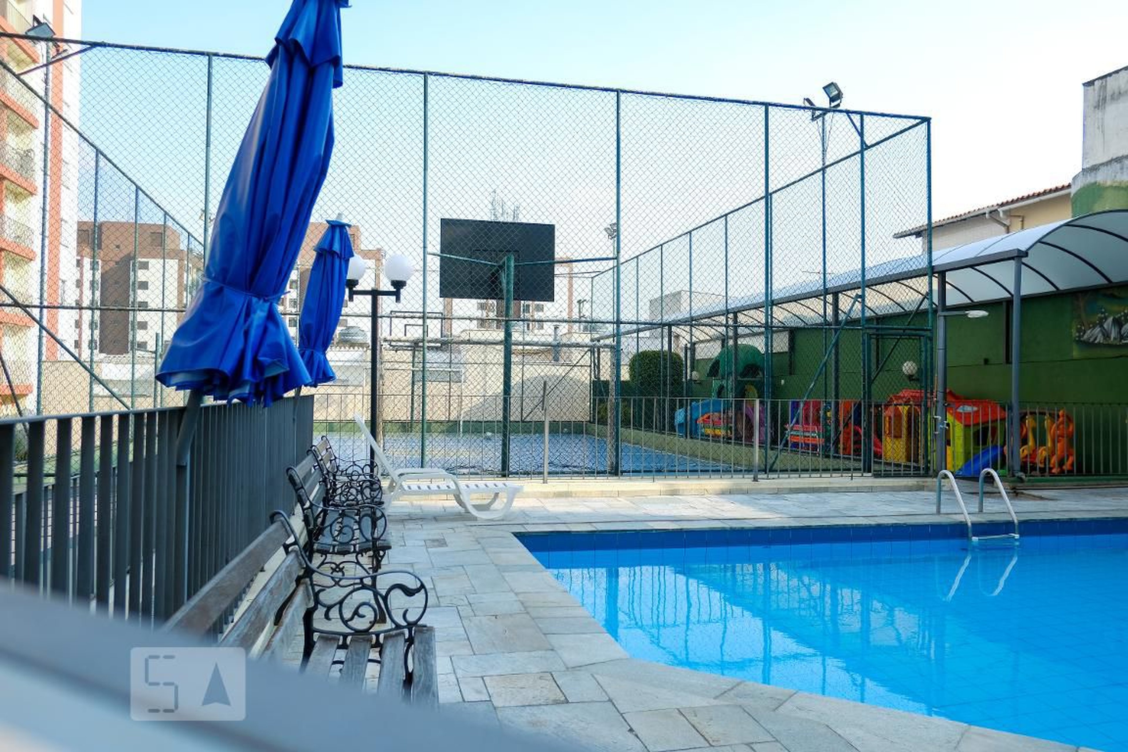 Quadra Esportiva Condomínio em Rua Crubixa, 202